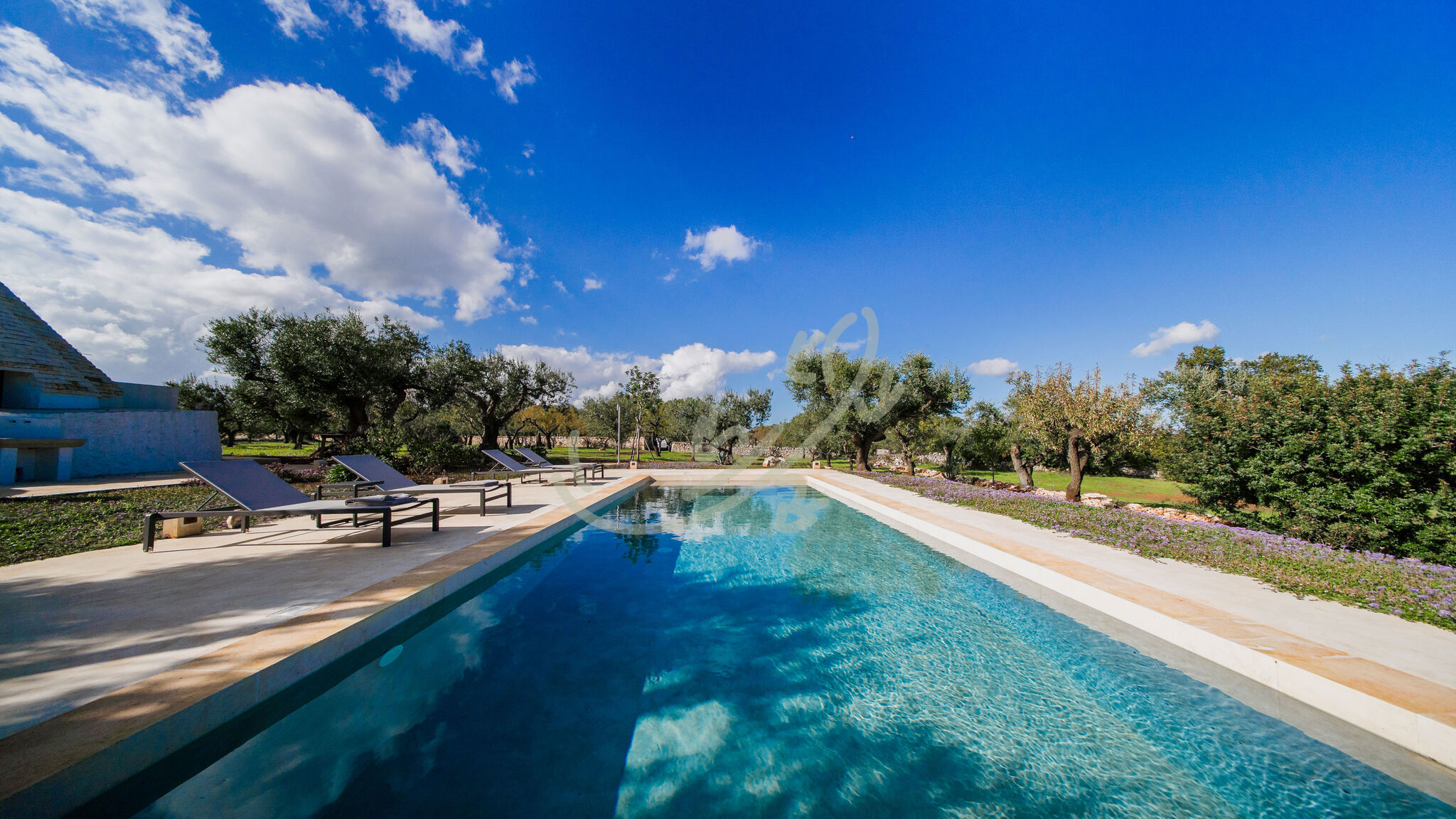 Italianway Ostuni TD Trullo Lumina Boutique Luxury Trulli with Pool