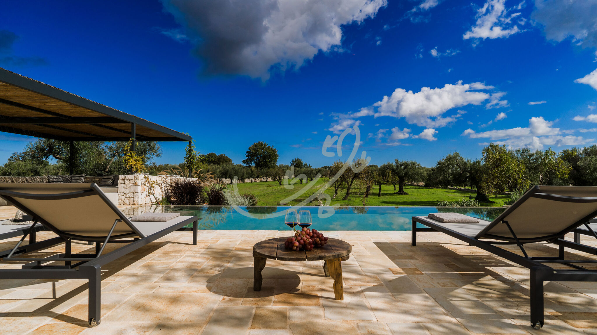 Italianway Ostuni TD Trullo YuMe Whispering Olive Grove