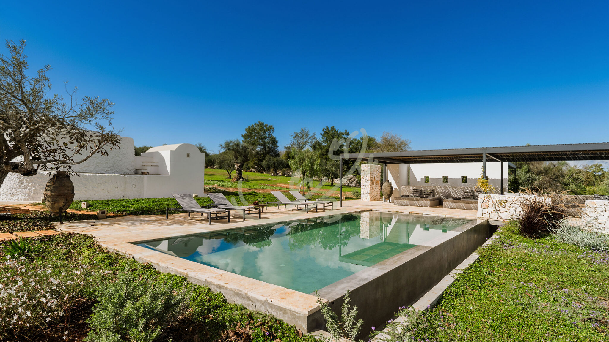 TD Trullo YuMe Whispering Olive Grove