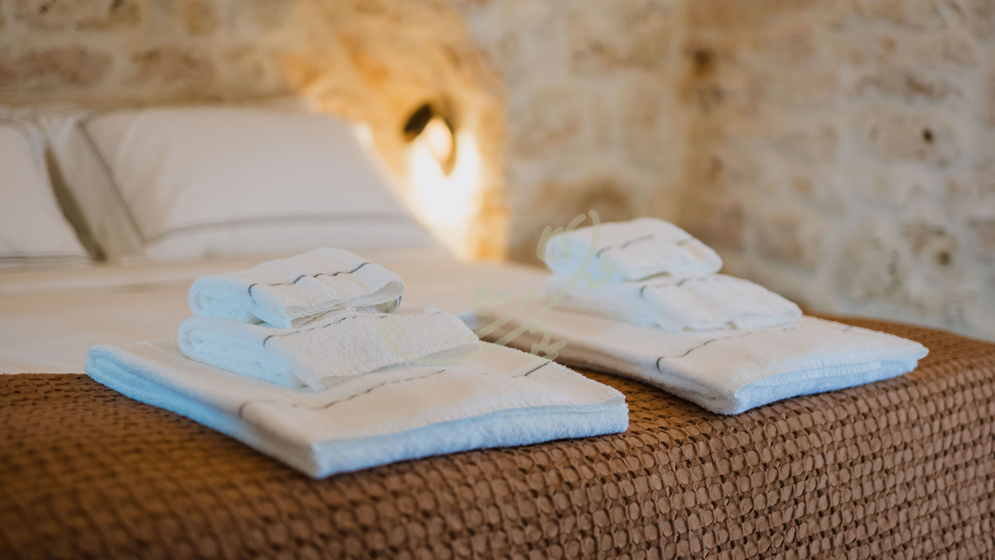 Italianway Ostuni TD Trullo YuMe Whispering Olive Grove