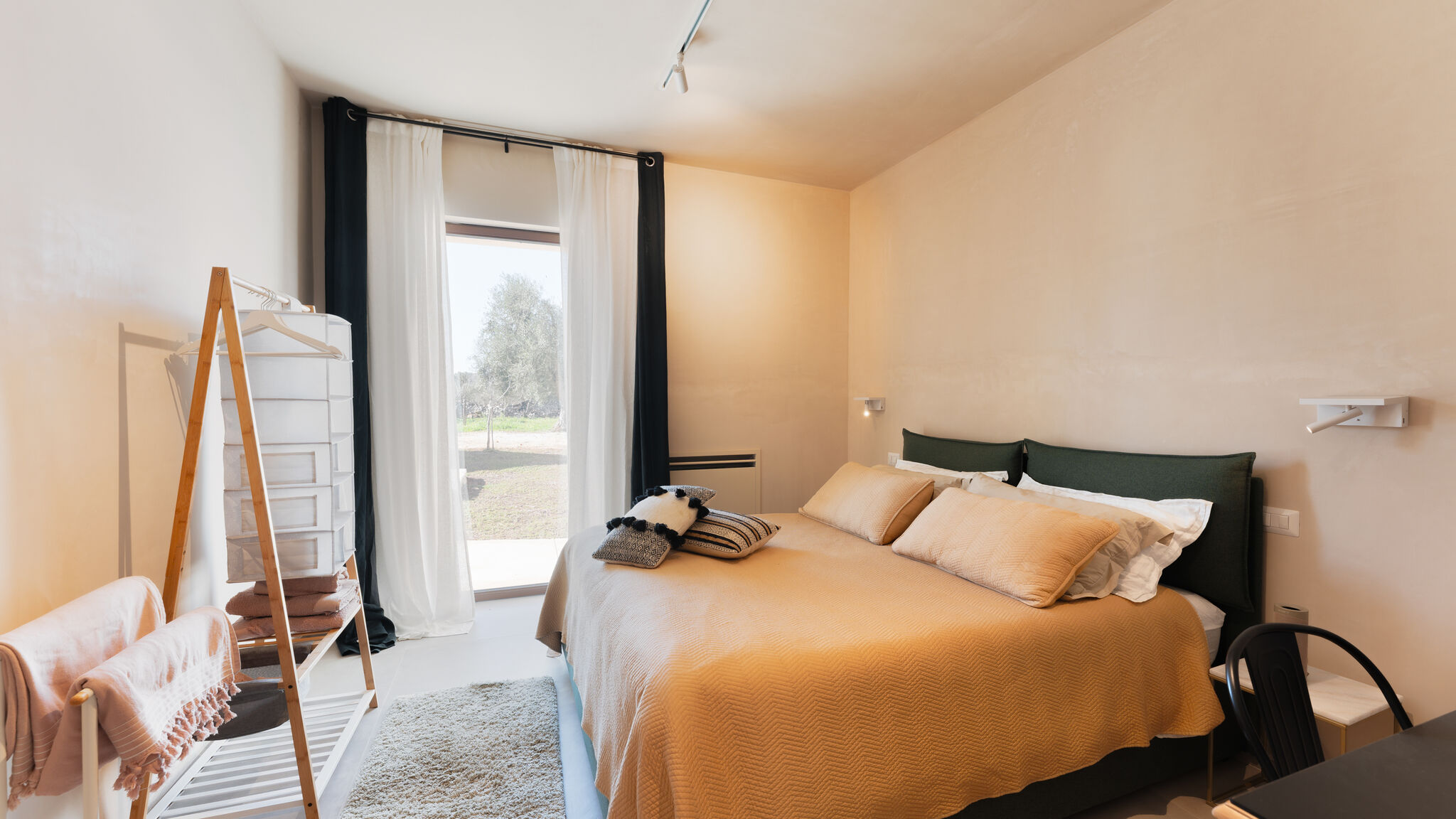 Italianway Ostuni Trulli Fiori di Mandorlo 6