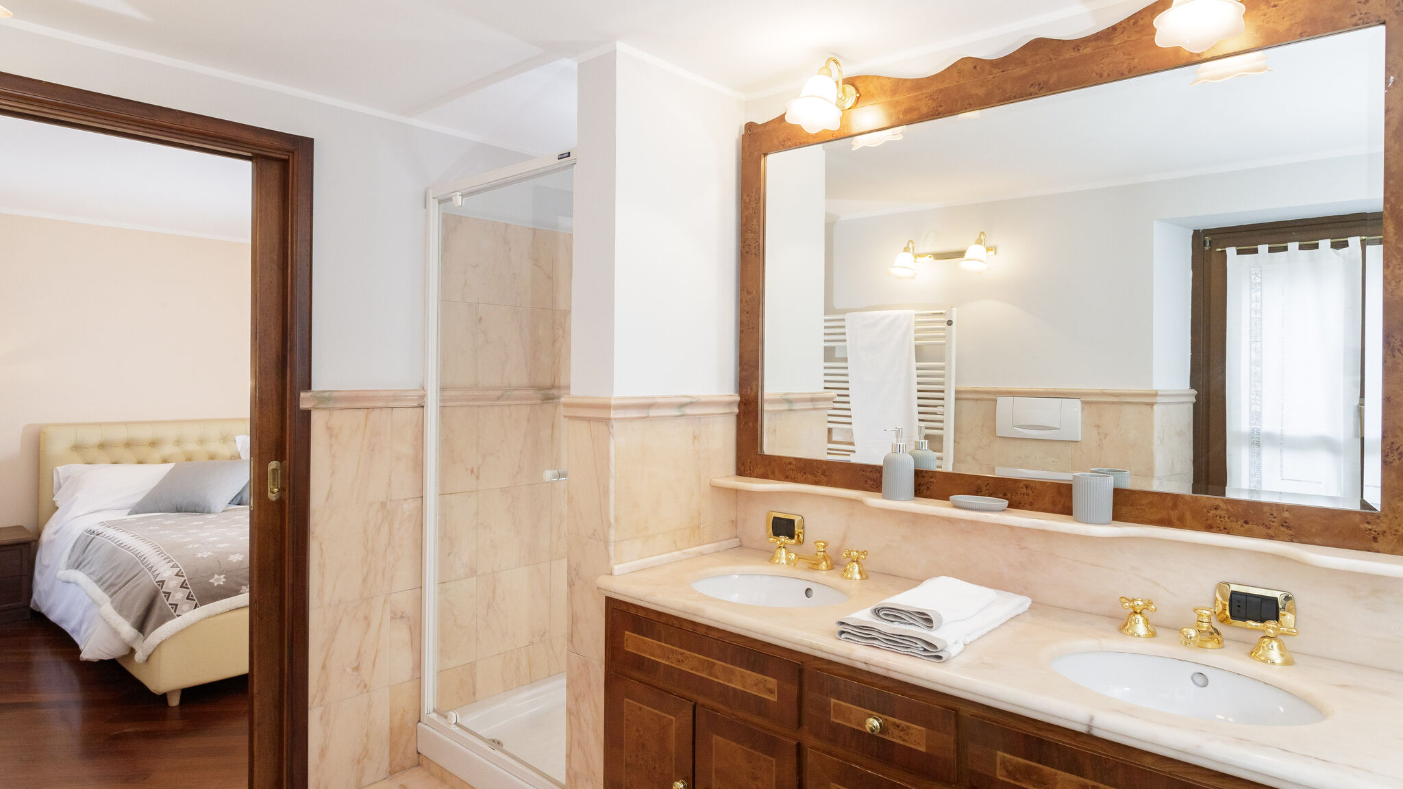 Italianway Valtournenche Maison Paquier - Central Family Escape