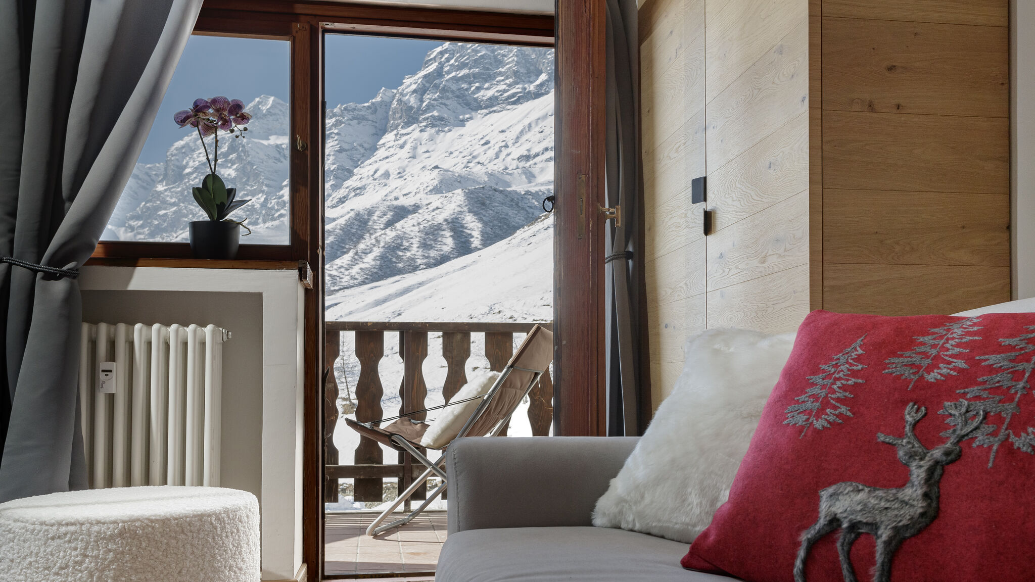 Italianway Valtournenche Pandora Mountain View - Central Apartment