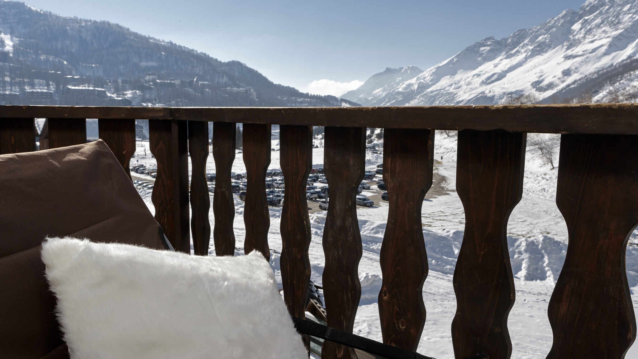 Italianway Valtournenche Pandora Mountain View - Central Apartment