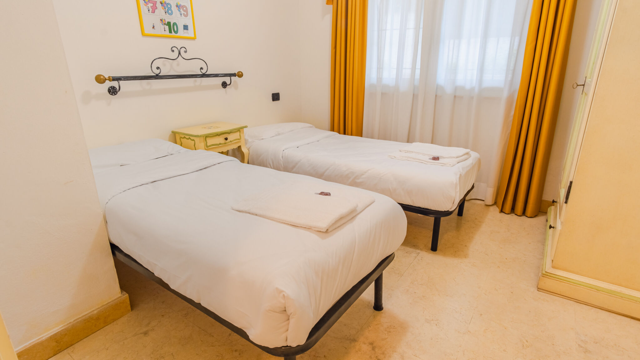 Italian Homing Desenzano del Garda 02 Relais du Lac Village