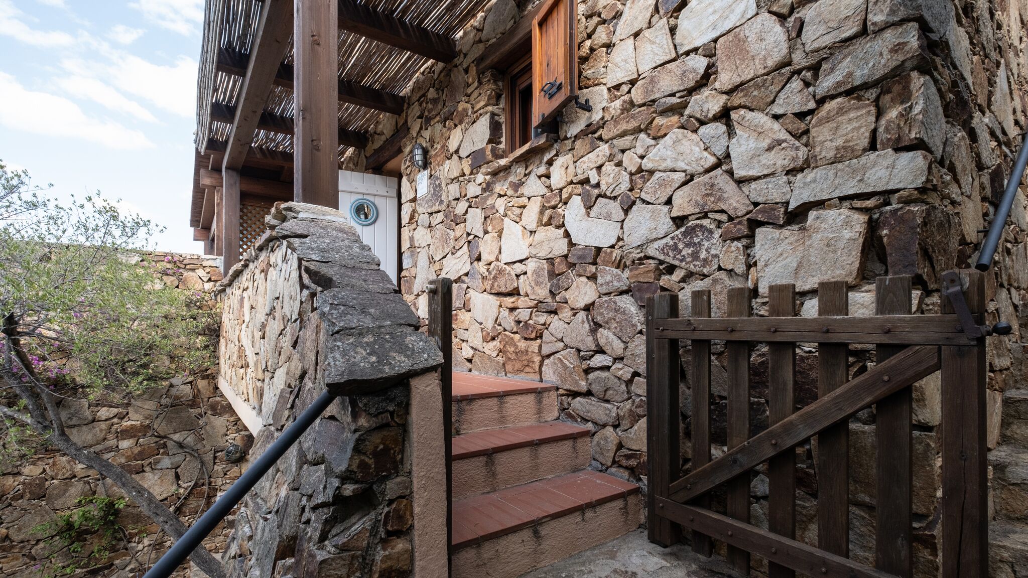 OHITALY! Olbia Porto Rotondo, Country Village Terrace Apartment