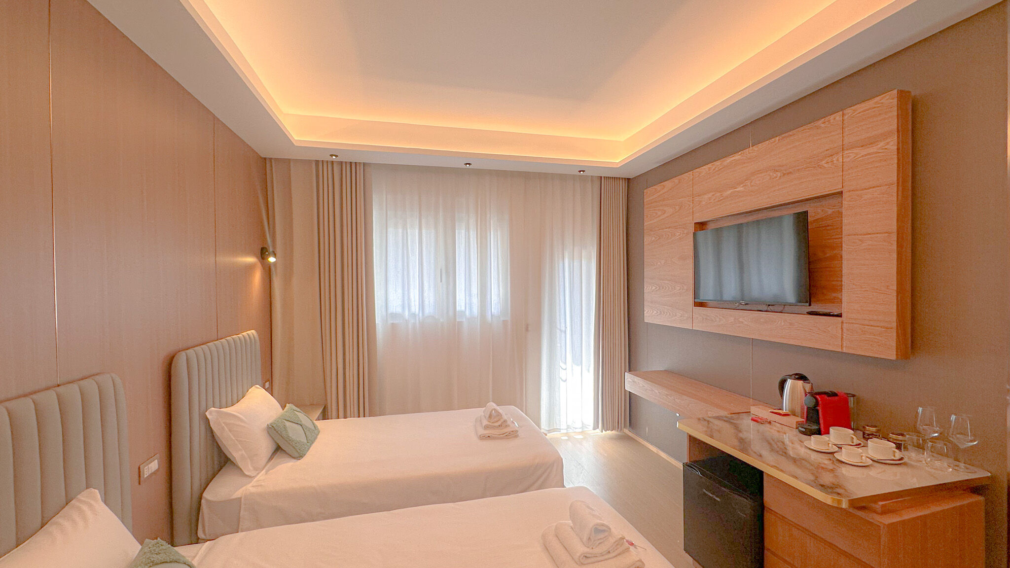Galvani Luxury Suites - Twin room