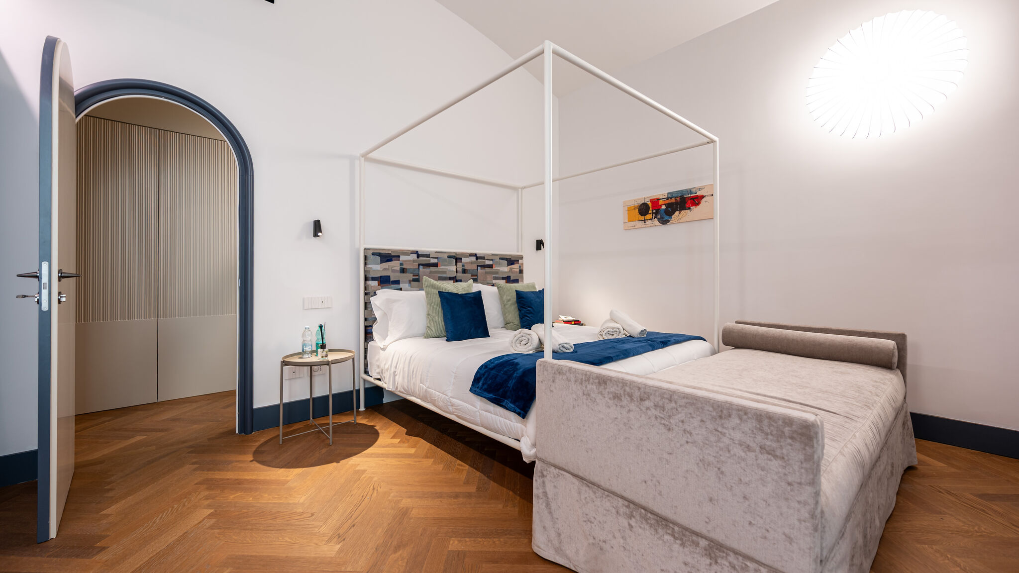 Italianway Napoli Via Port'Alba 19 - Eleonora Room