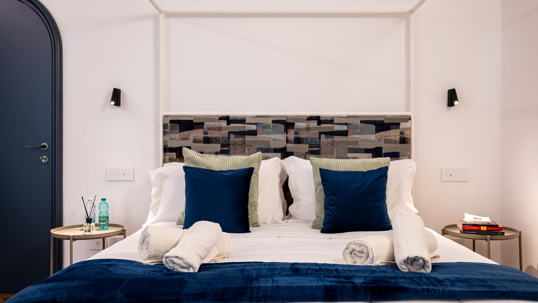Italianway Napoli Via Port'Alba 19 - Eleonora Room