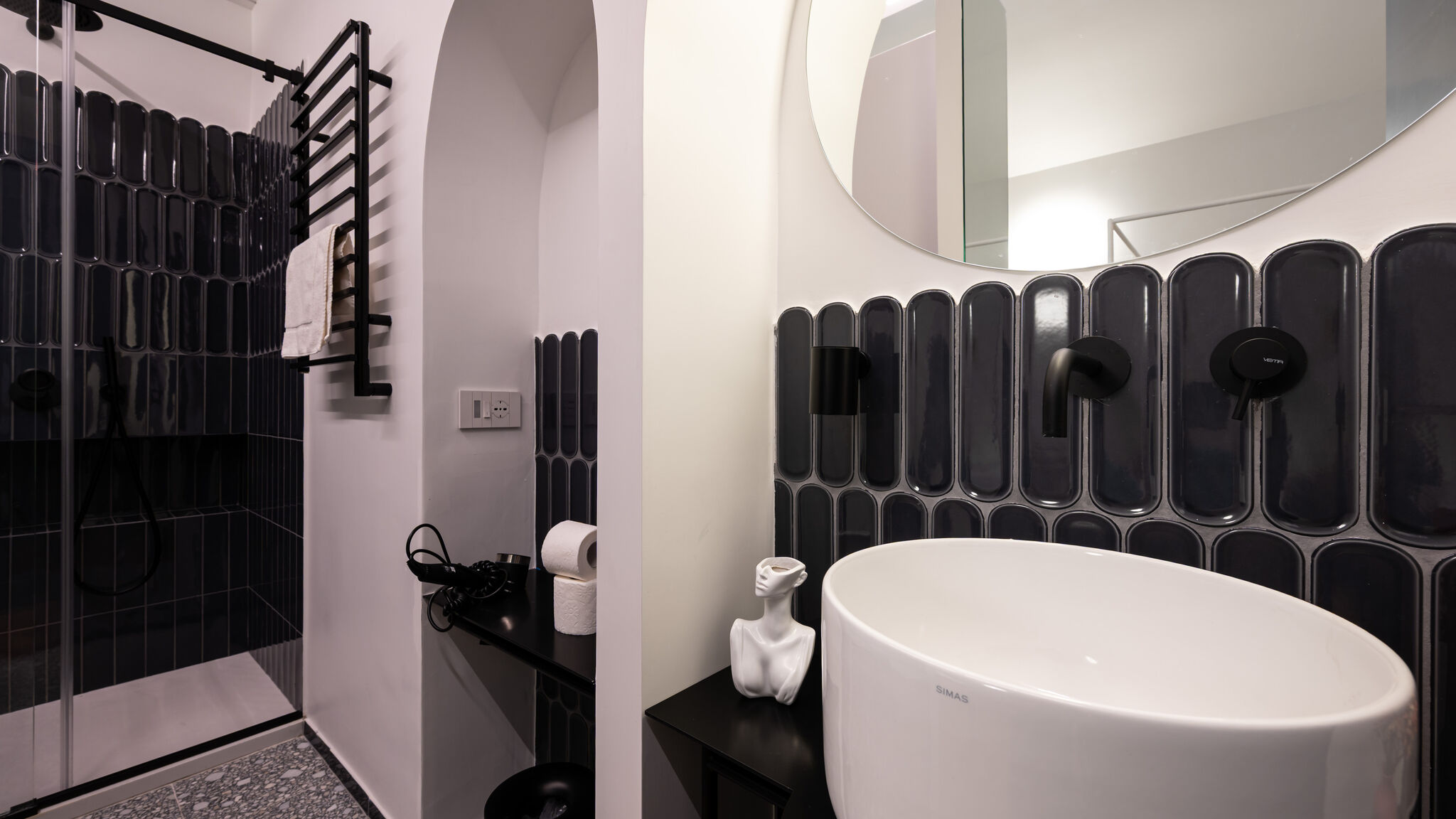 Italianway Napoli Via Port'Alba 19 - Eleonora Room