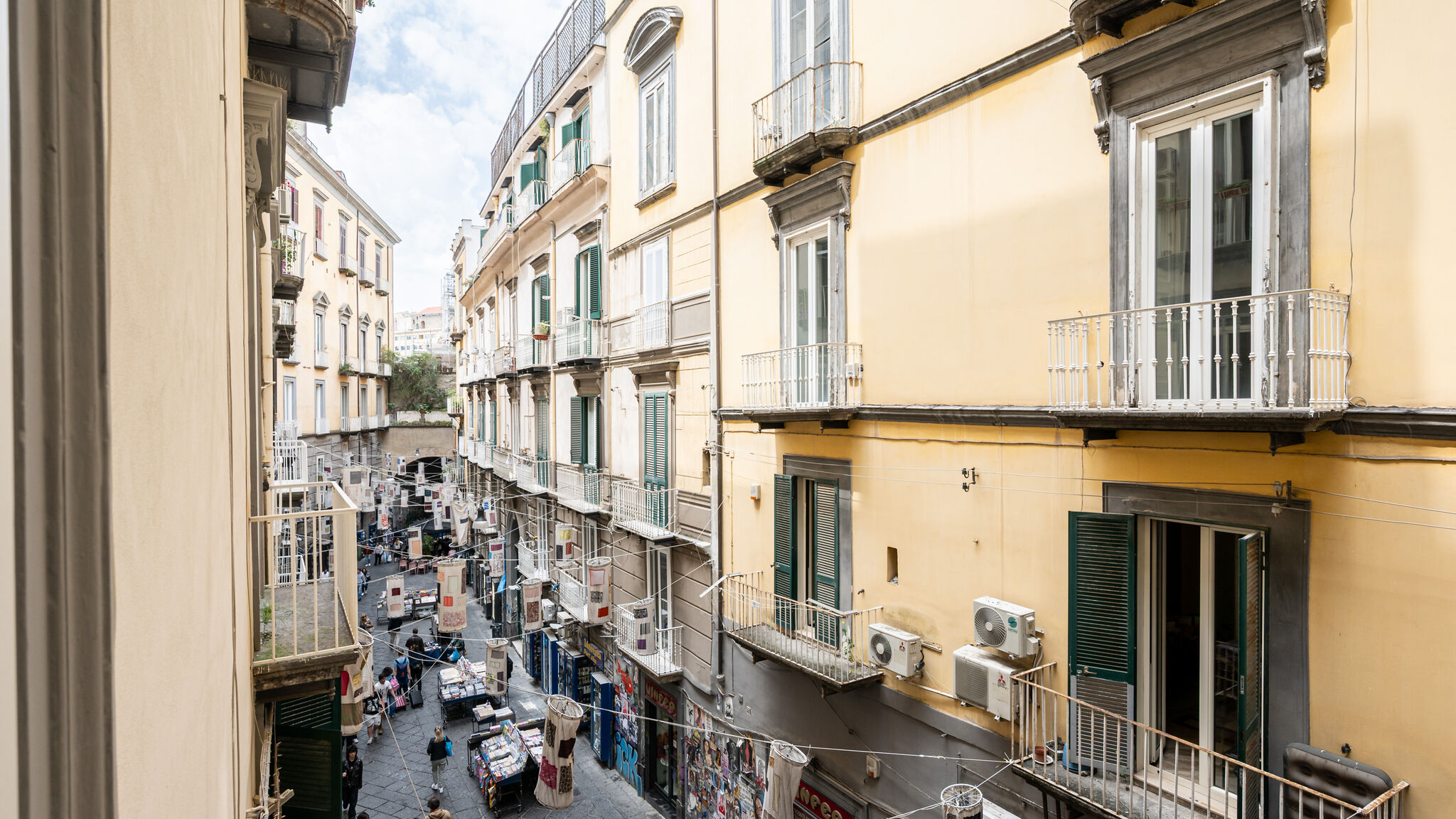 Italianway Napoli Via Port'Alba 19 - Eleonora Room