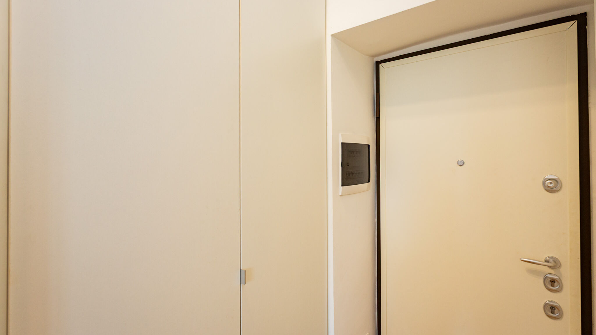 Italianway Milano Russo15 Nolo Urban Living by Hospity