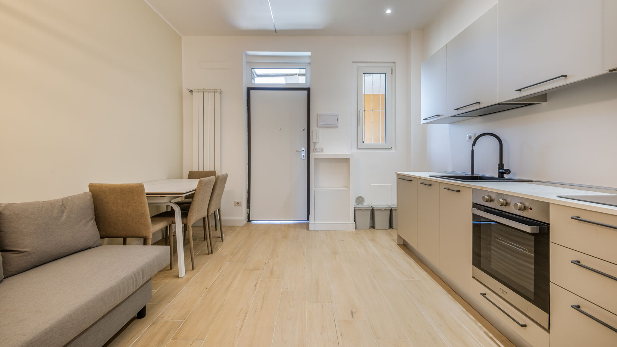 Italianway Milano Savona Design Retreat - La Vista Apartments