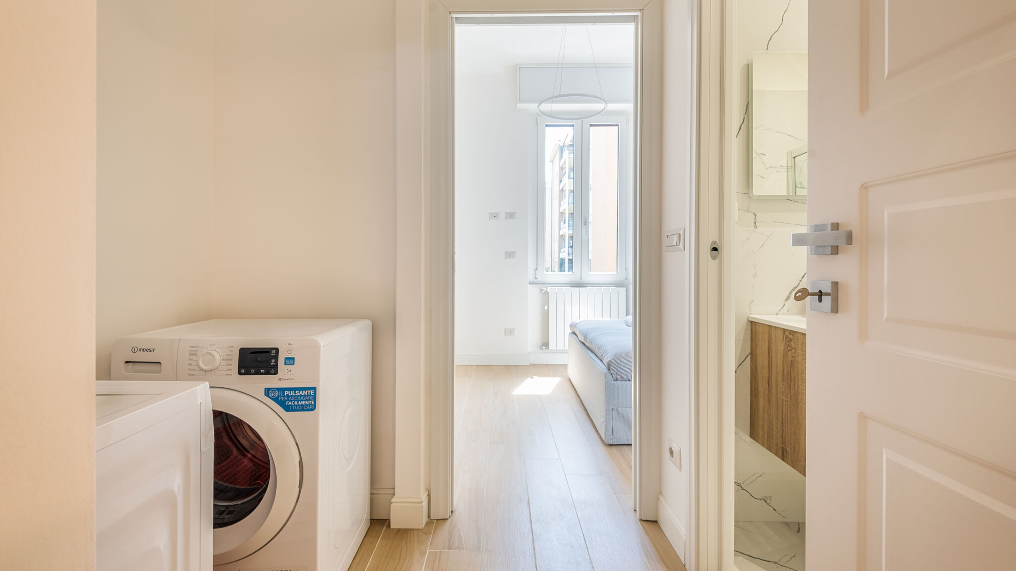 Italianway Milano Savona Design Retreat - La Vista Apartments
