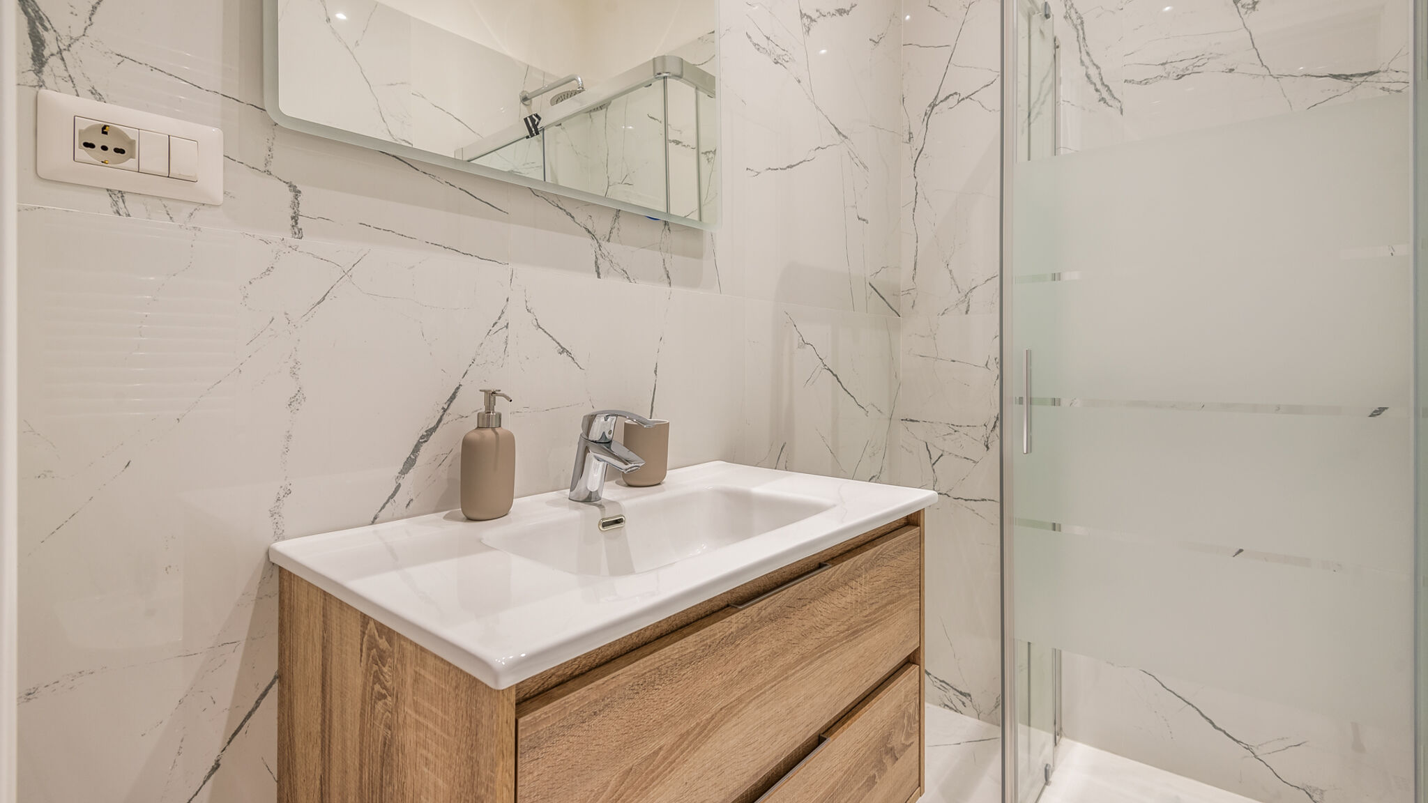 Italianway Milano Savona Design Retreat - La Vista Apartments