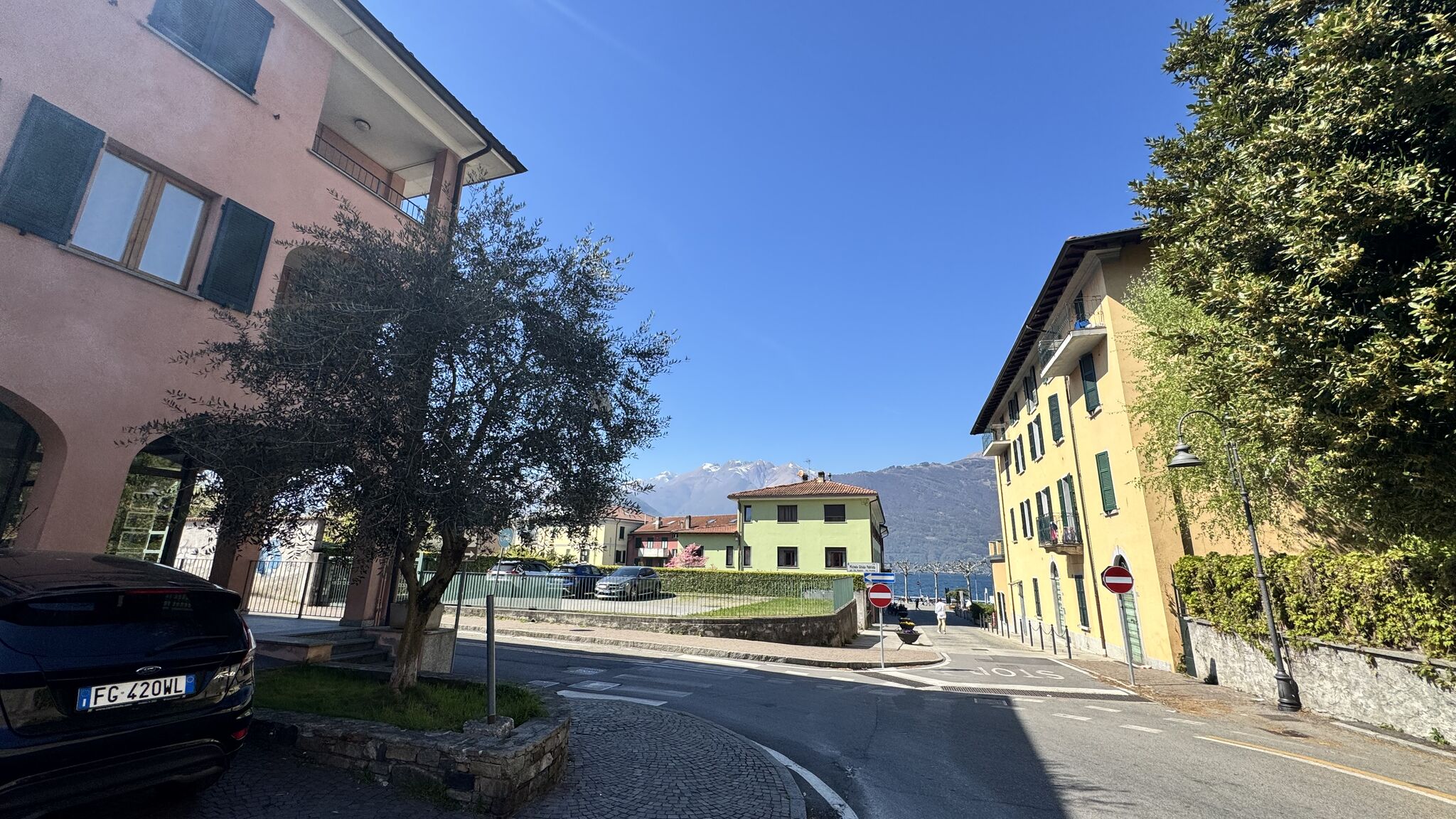 Italianway Colico Azzurra Charming Apartment • Walk to Lake