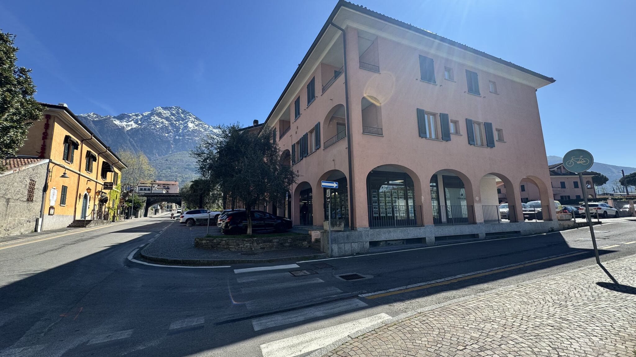 Italianway Colico Azzurra Charming Apartment • Walk to Lake