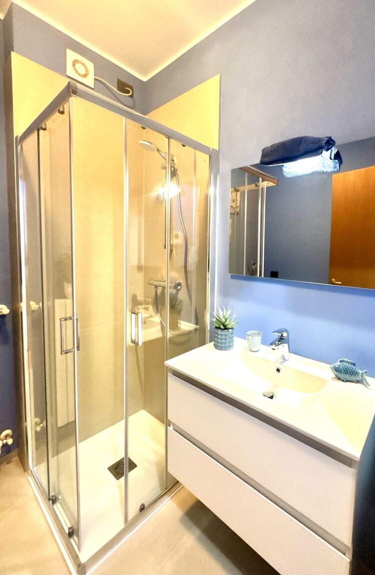Italianway Colico Azzurra Charming Apartment • Walk to Lake