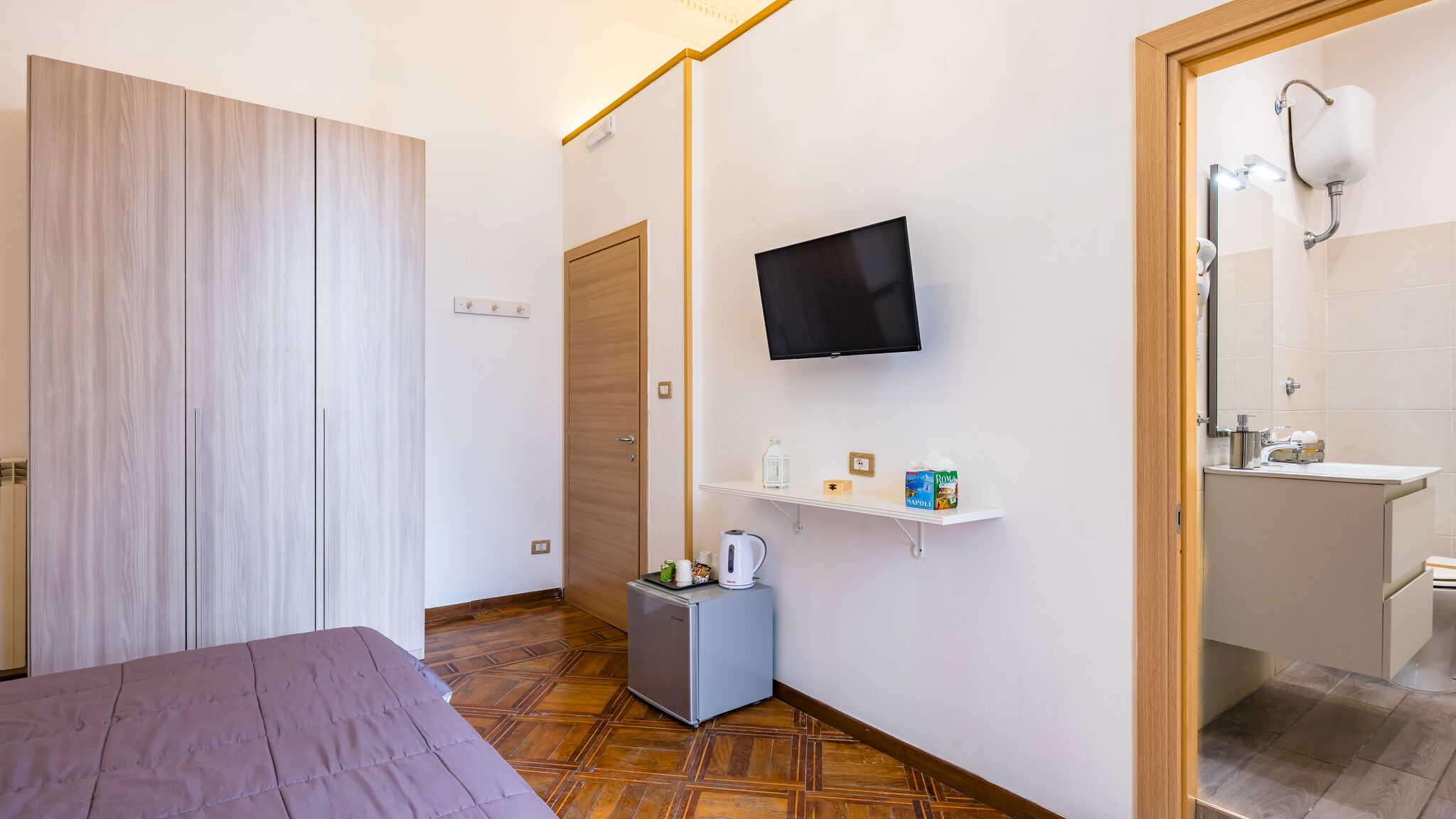 Italianway Napoli Maison Gennaro - Naples Heritage Stay- Plebiscito