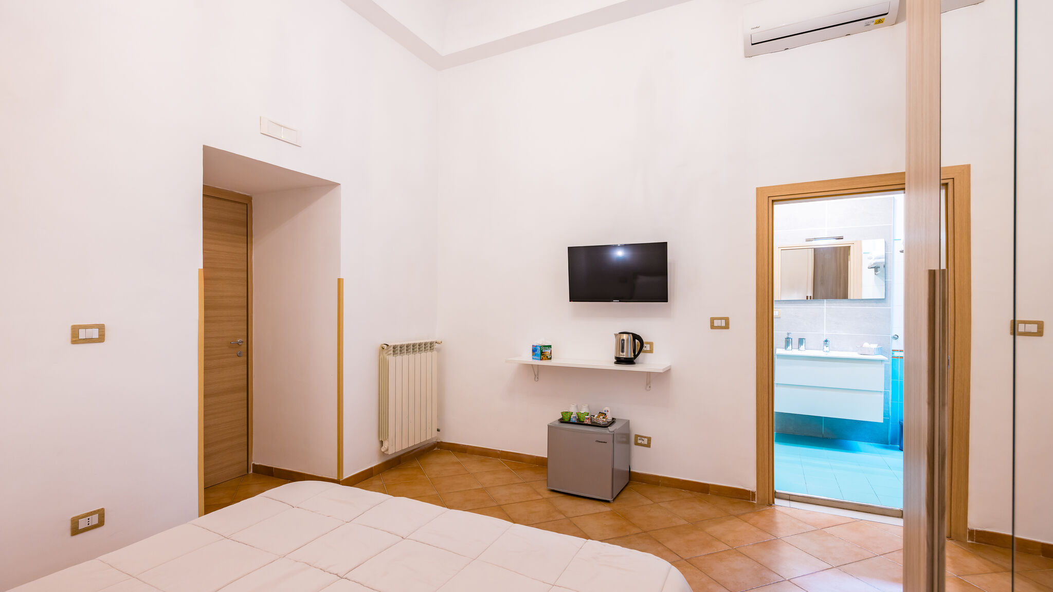 Italianway Napoli Maison Gennaro - Naples Heritage Stay - Chiaia