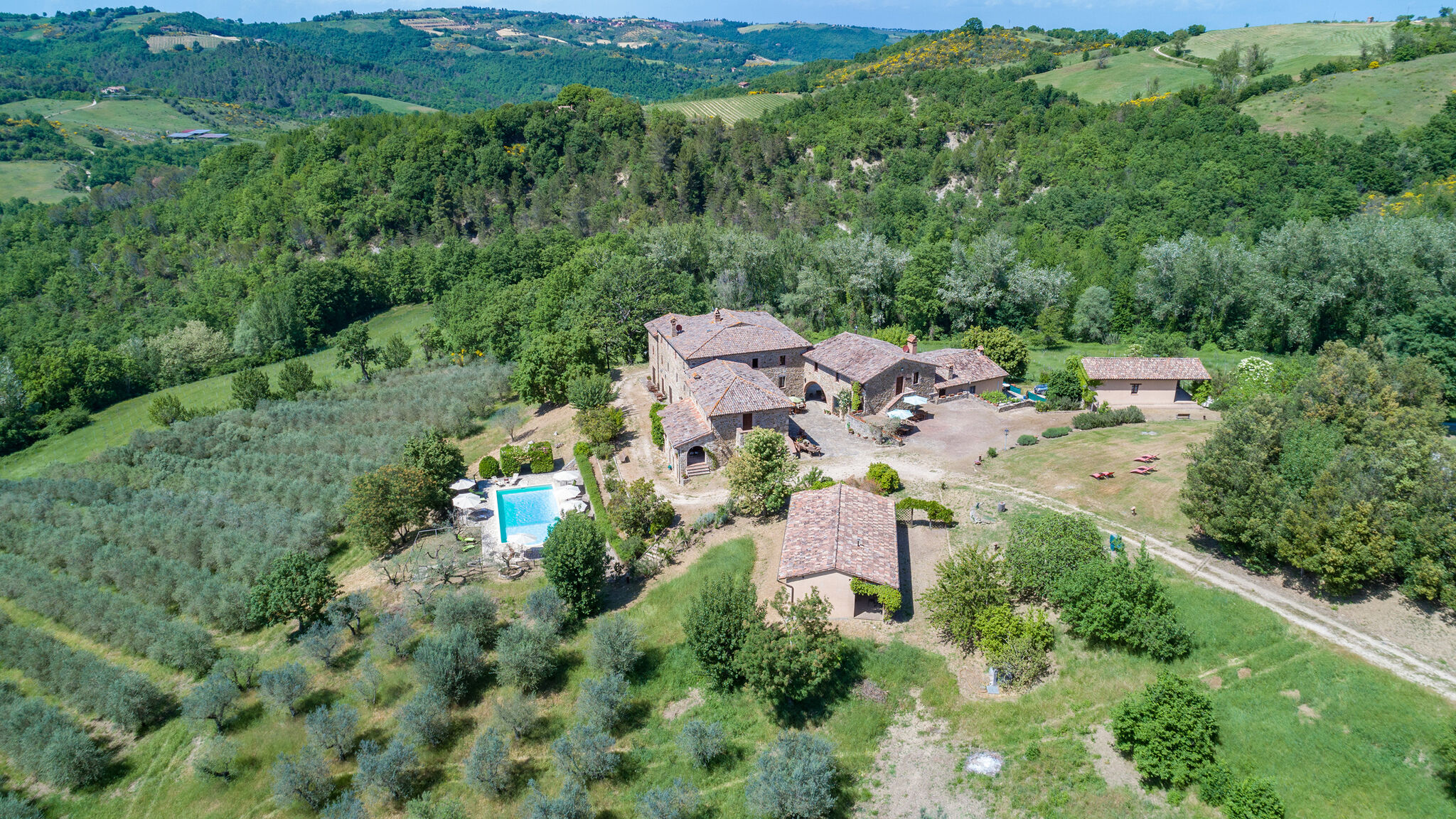 Italianway Perugia Podere Le Corone 14