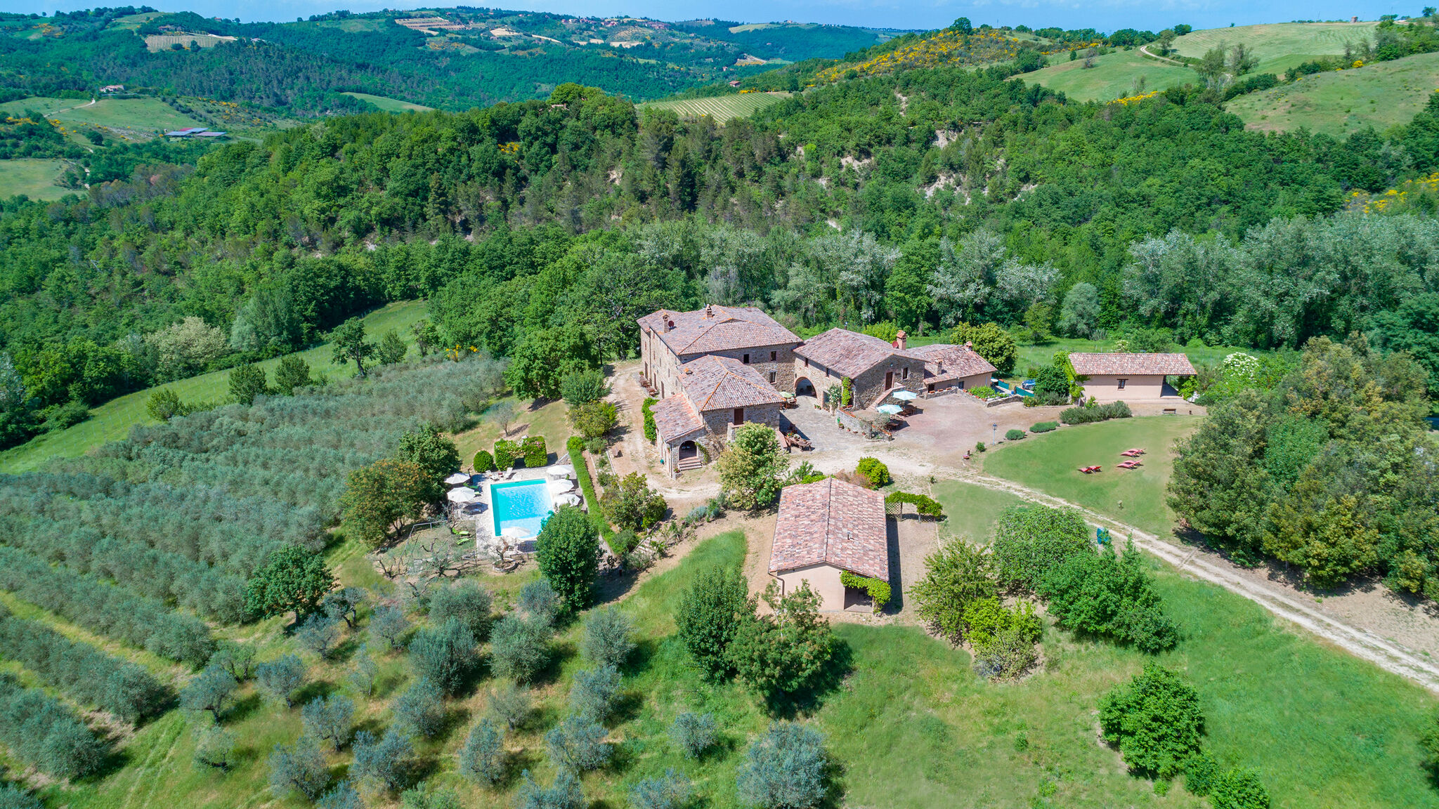 Italianway Perugia Podere Le Corone 14