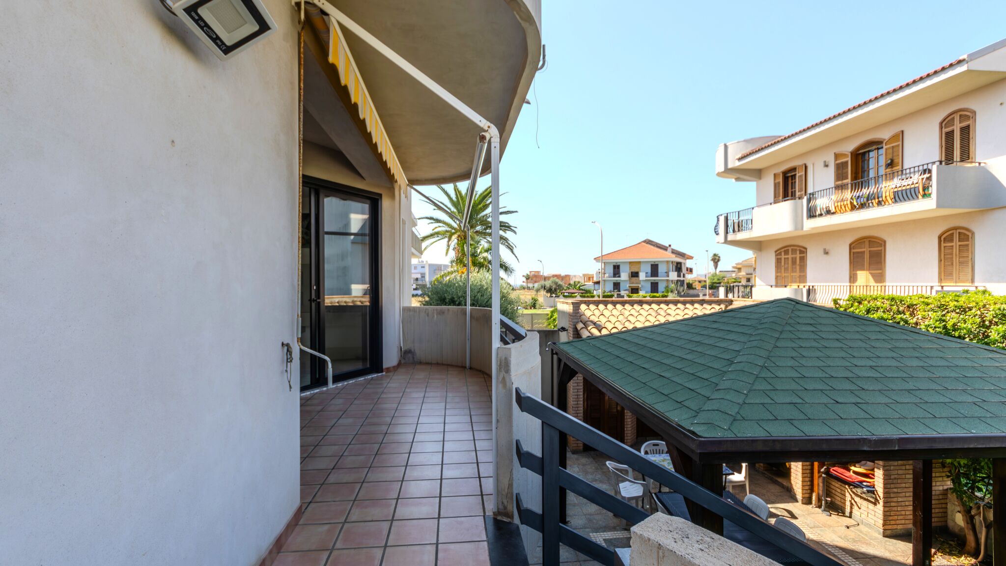 Italianway Avola Magnolia House
