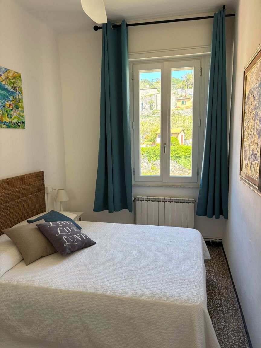 Italianway Monterosso al Mare La casa di Gino in the centre with sea view