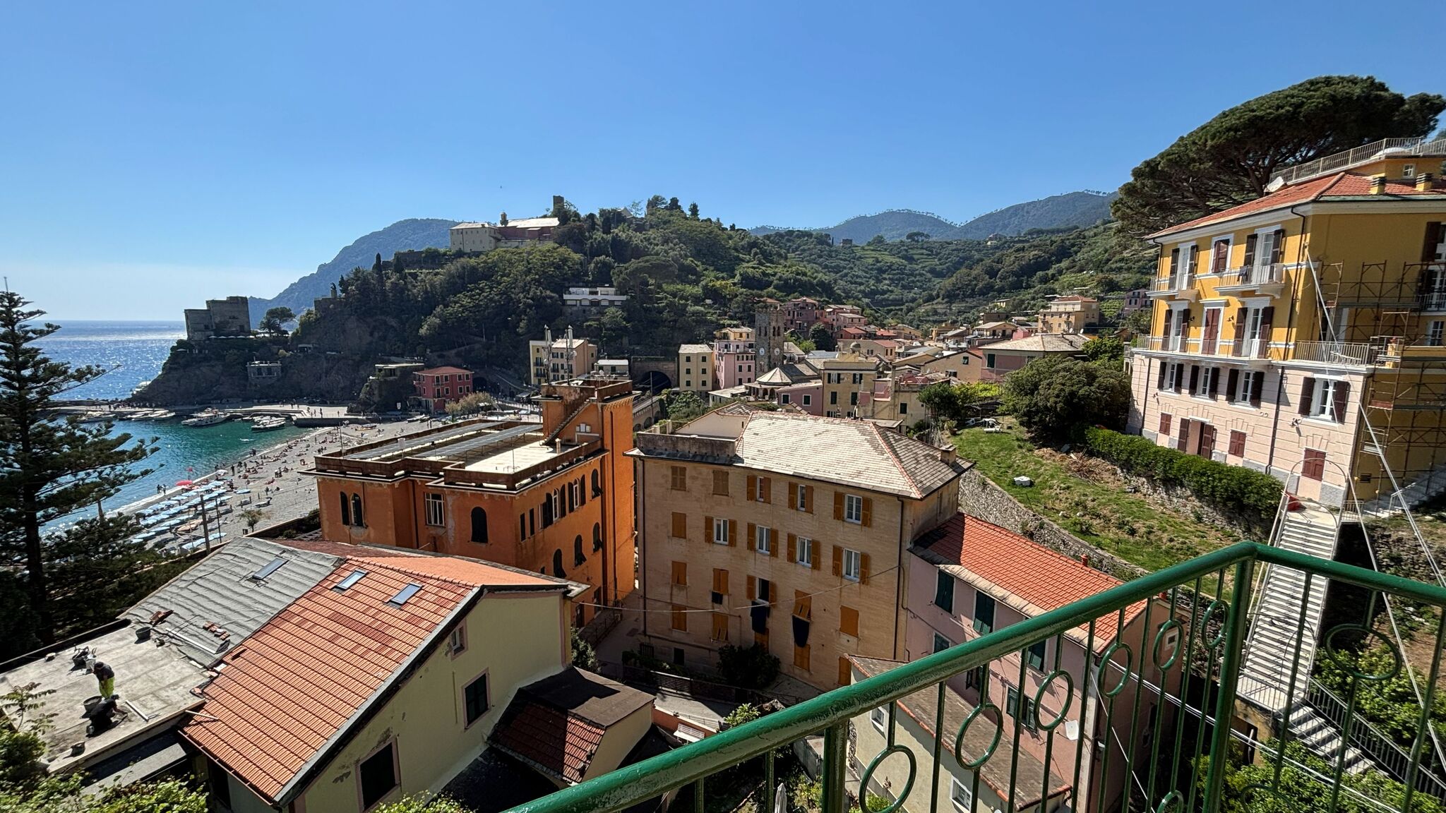 Italianway Monterosso al Mare La casa di Gino in the centre with sea view