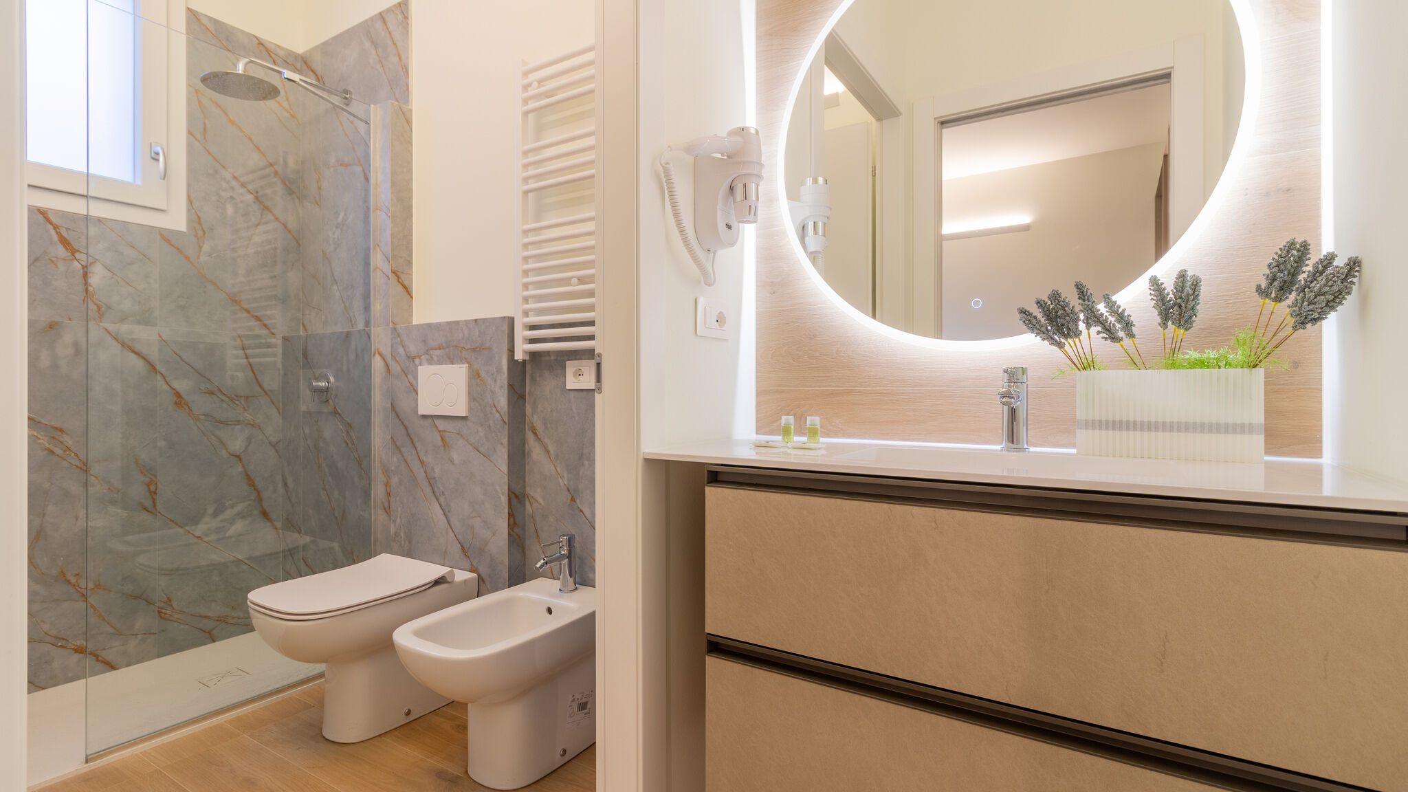 Houset Lissone Flower Residence - Appartamento Ciclamino