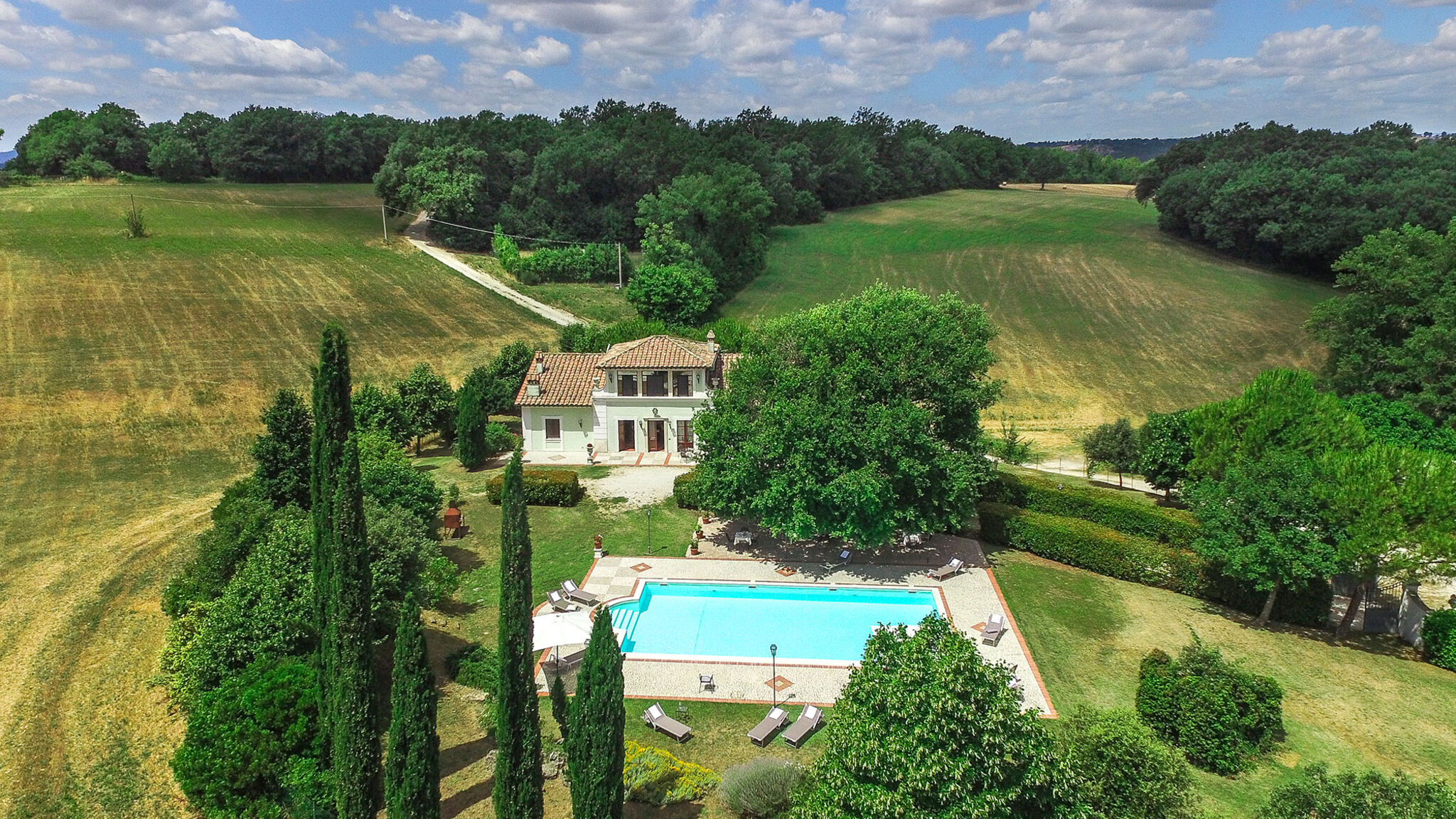 Italianway Acquasparta Tenuta Astolfi 12+3