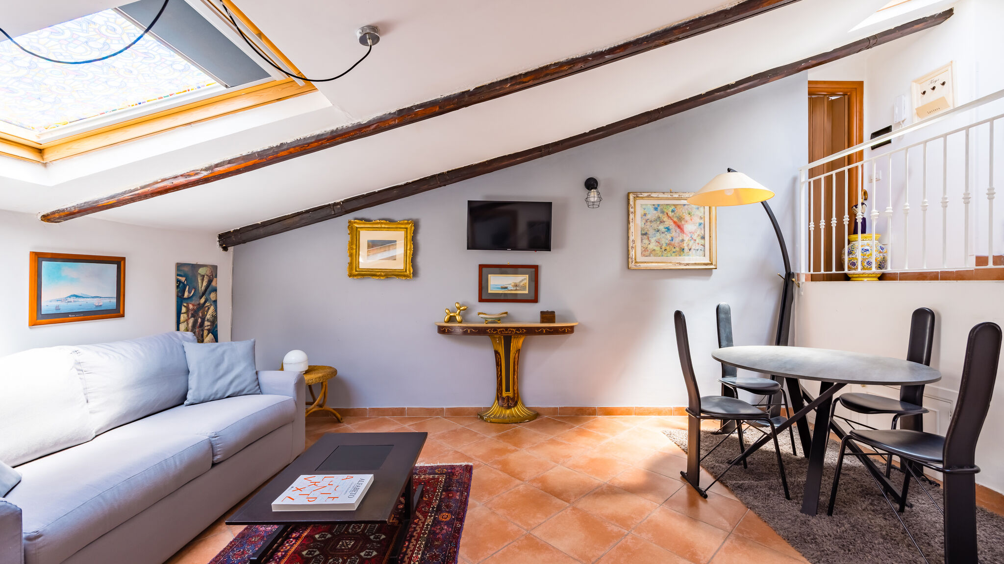 Napoliapartments.it (per Apt commercializzati) Napoli Alessio's House by NapoliApartments