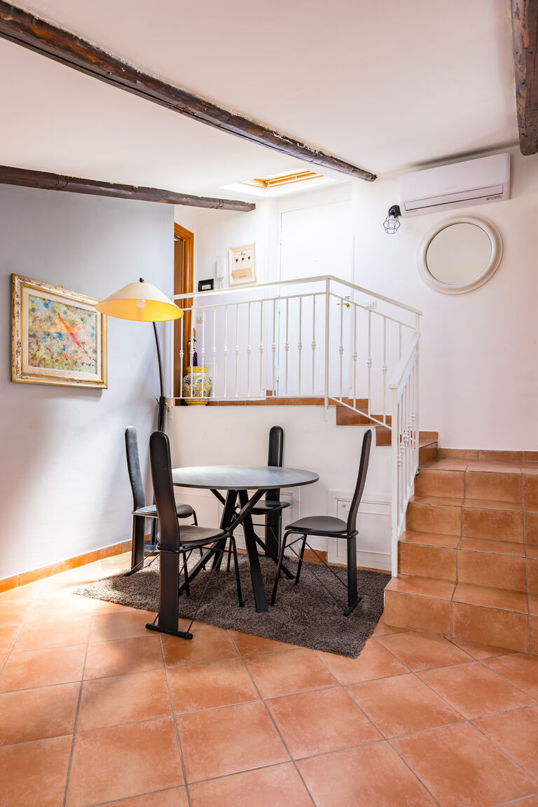Napoliapartments.it (per Apt commercializzati) Napoli Alessio's House by NapoliApartments