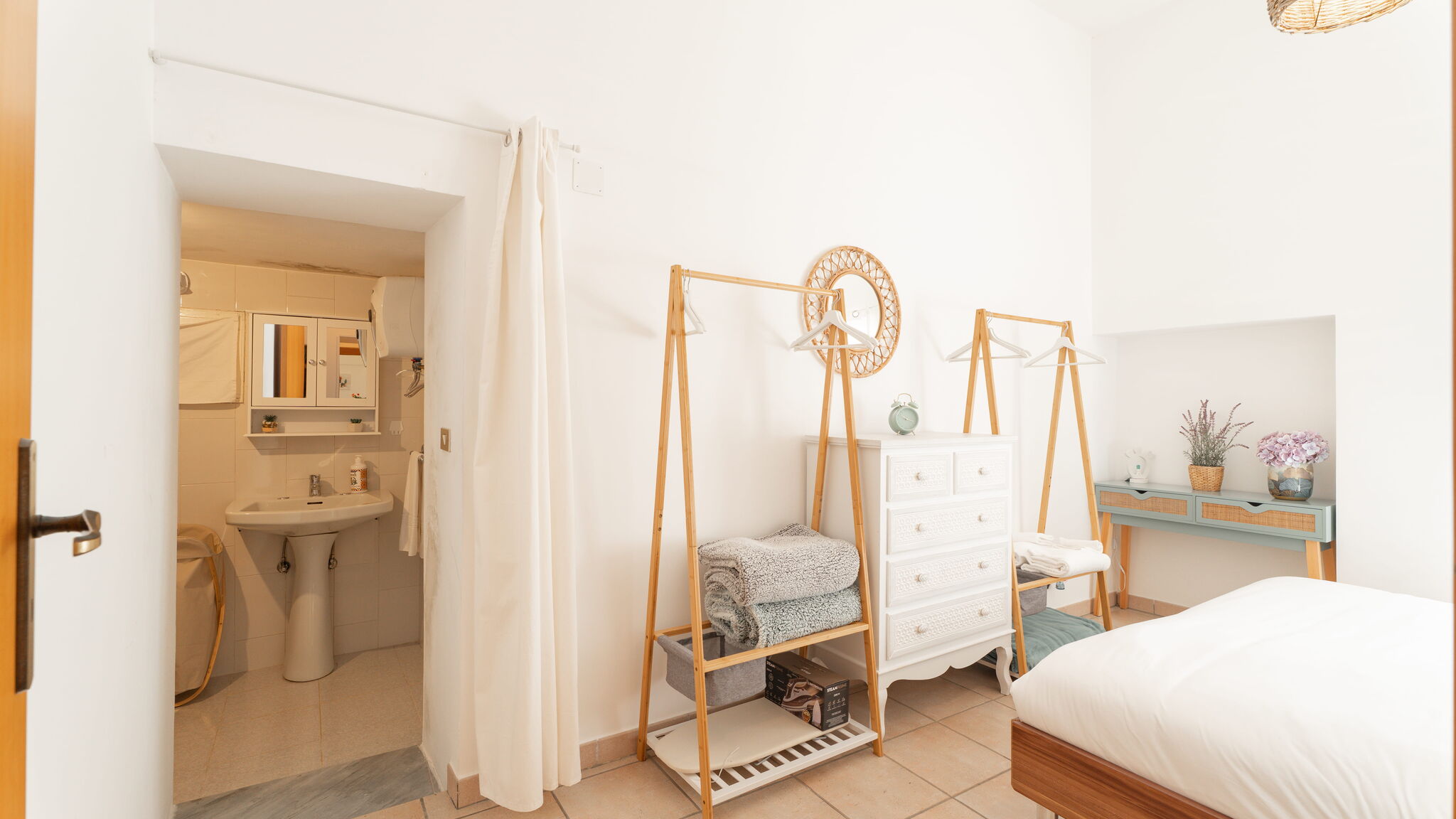 MONHOLIDAY - ospitalità e servizi per il turismo Monopoli Trulli Valeria by Monholiday