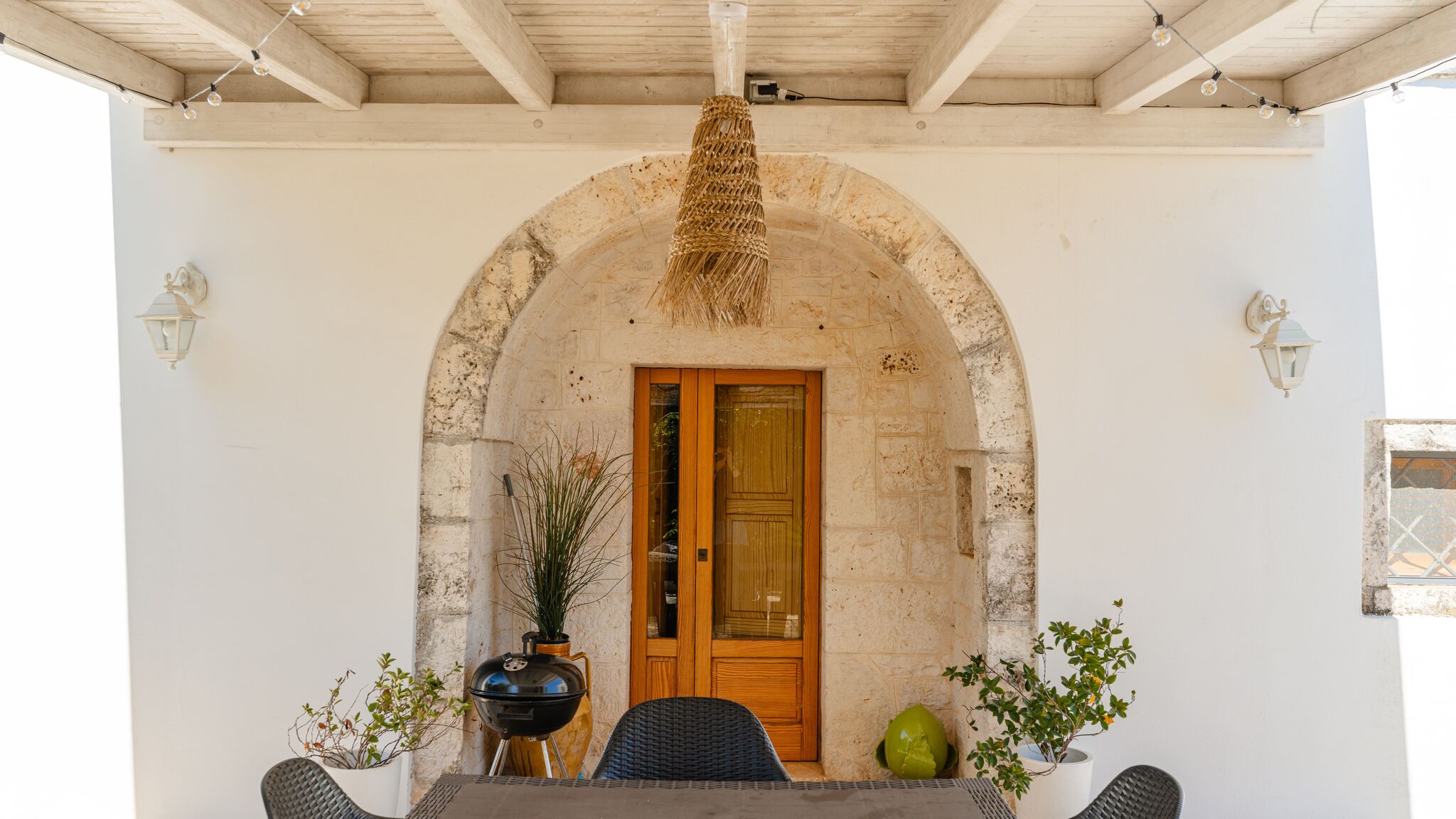 MONHOLIDAY - ospitalità e servizi per il turismo Monopoli Trulli Valeria by Monholiday