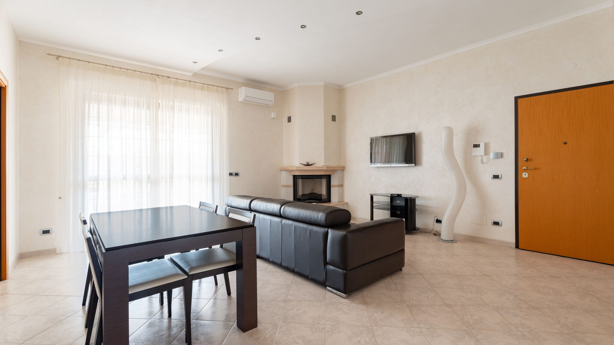 MONHOLIDAY - ospitalità e servizi per il turismo Polignano a Mare Sofia's apartment by Monholiday