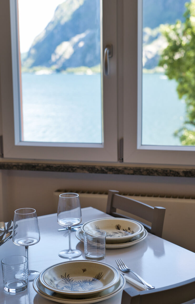Italianway Abbadia Lariana La finestra sul lago