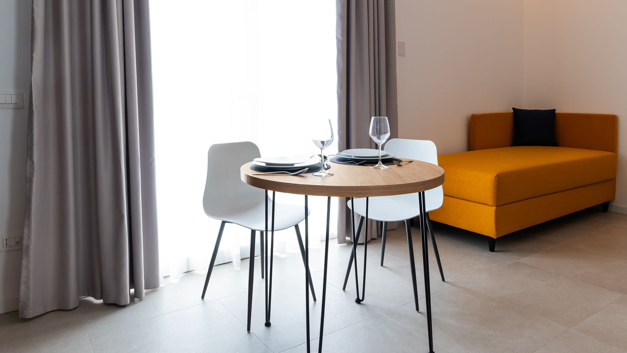 Dimora Hub Terrasini Zaffiro