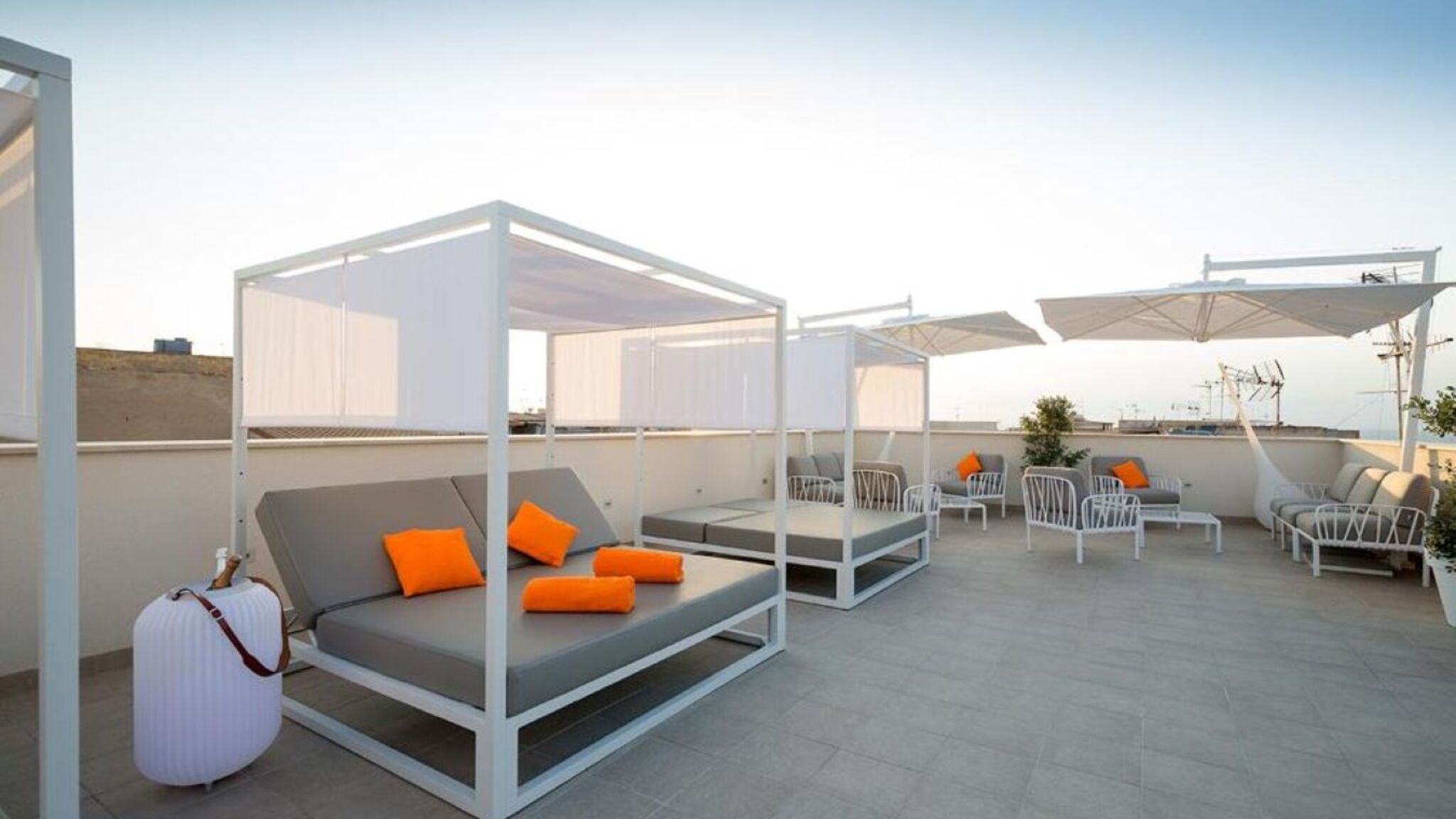 Dimora Hub Terrasini Zaffiro