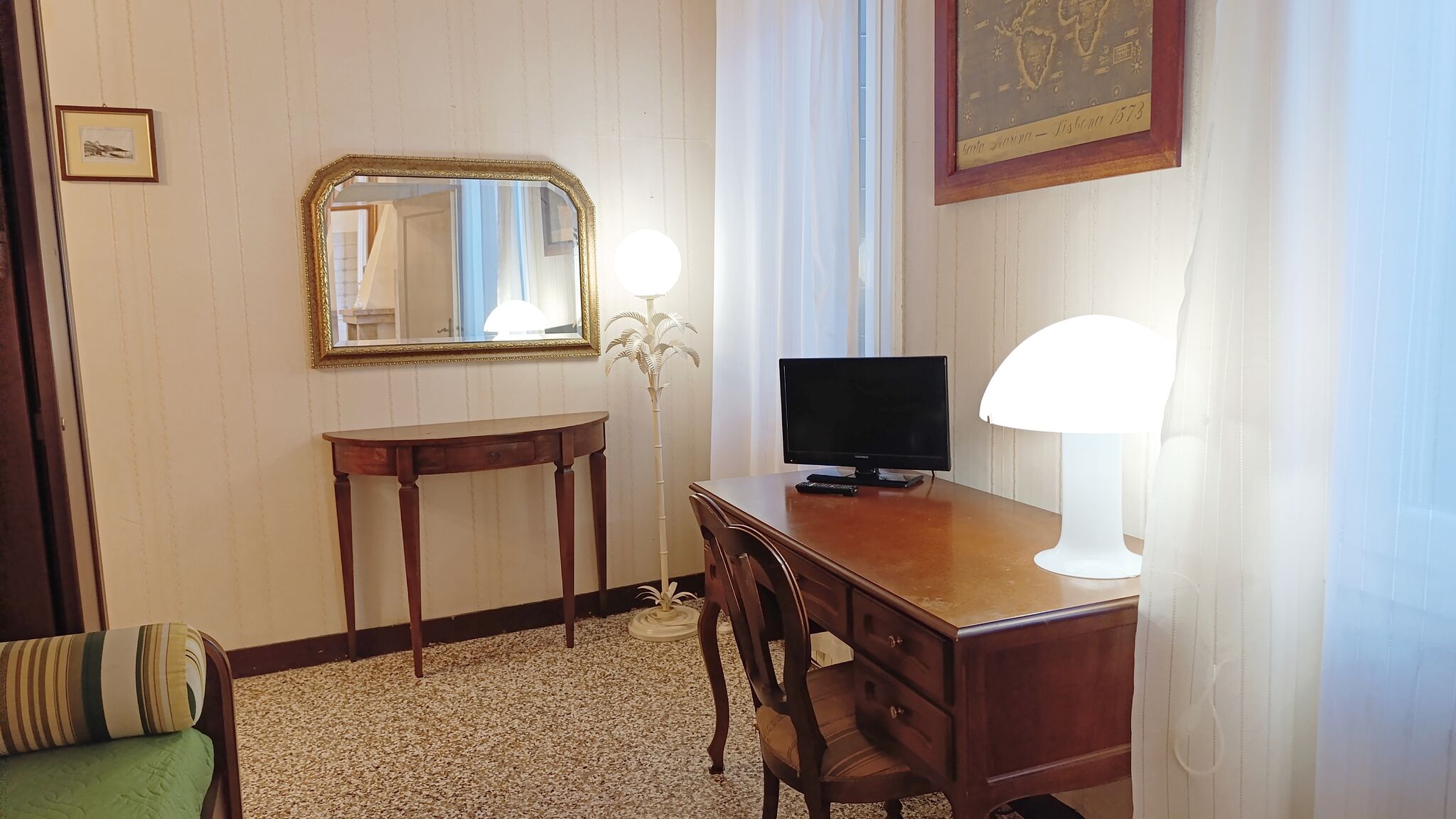 Italianway Venezia Apartment near Biennale Theatre by Ca-Sa Check