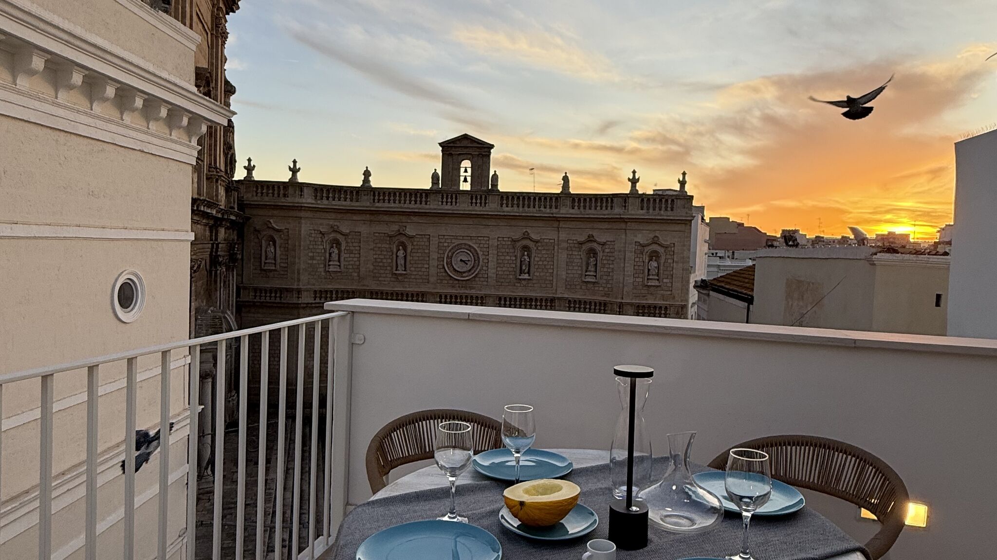 Italianway Monopoli Vista Cattedrale by Monholiday
