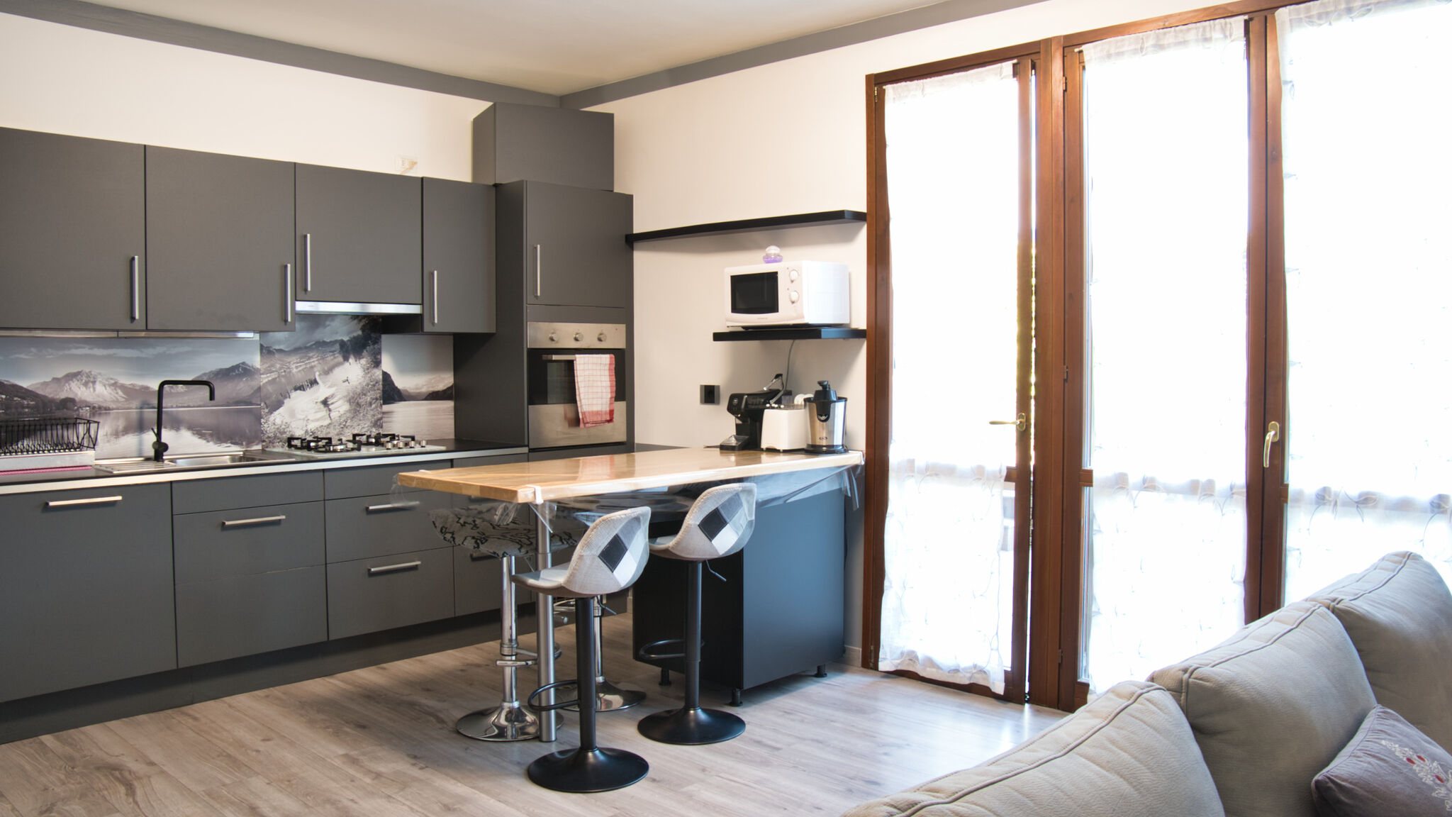 Italianway Garlate Il Giardino sul Lago – Pool Residence