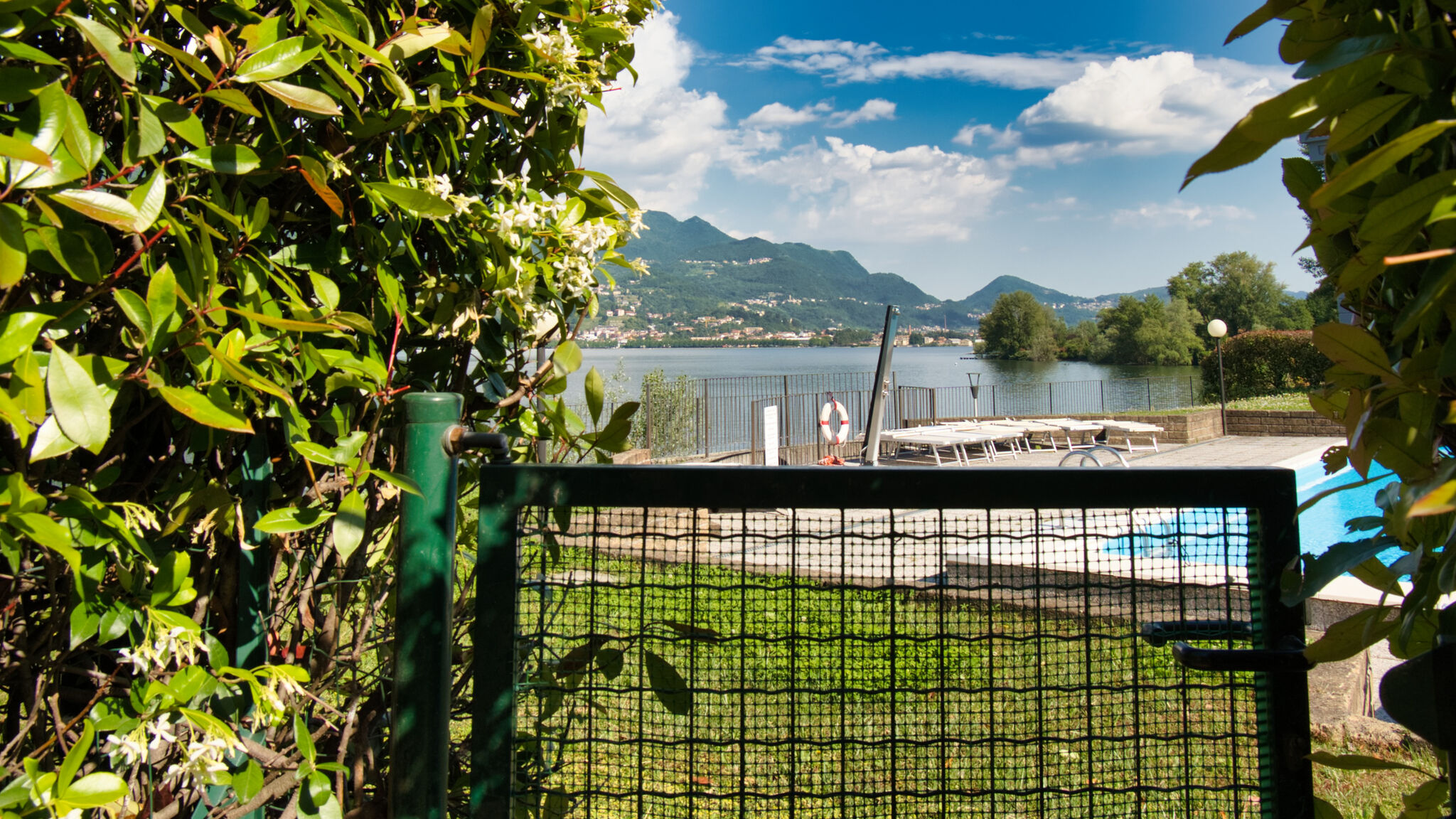 Italianway Garlate Il Giardino sul Lago – Pool Residence