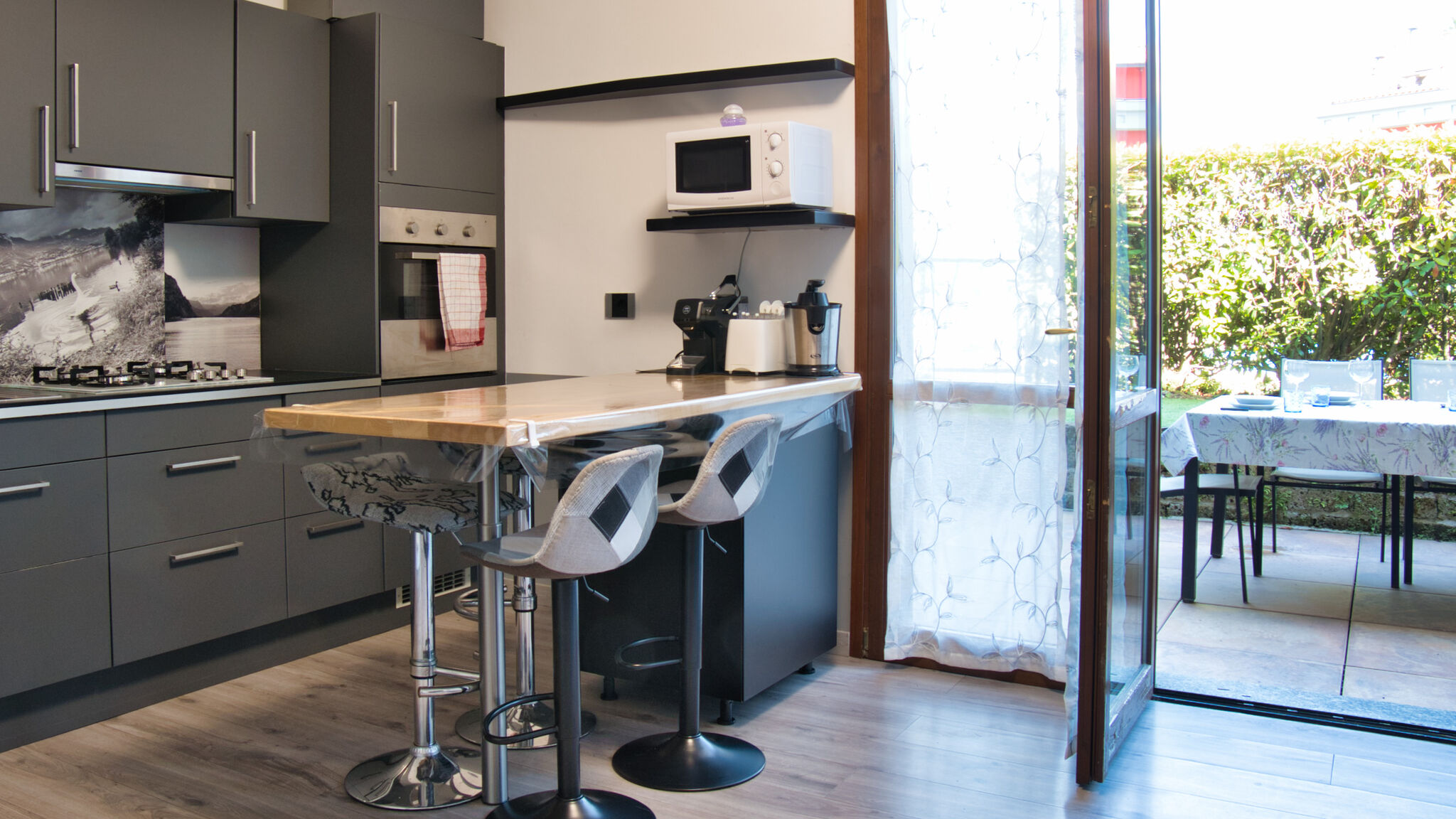 Italianway Garlate Il Giardino sul Lago – Pool Residence