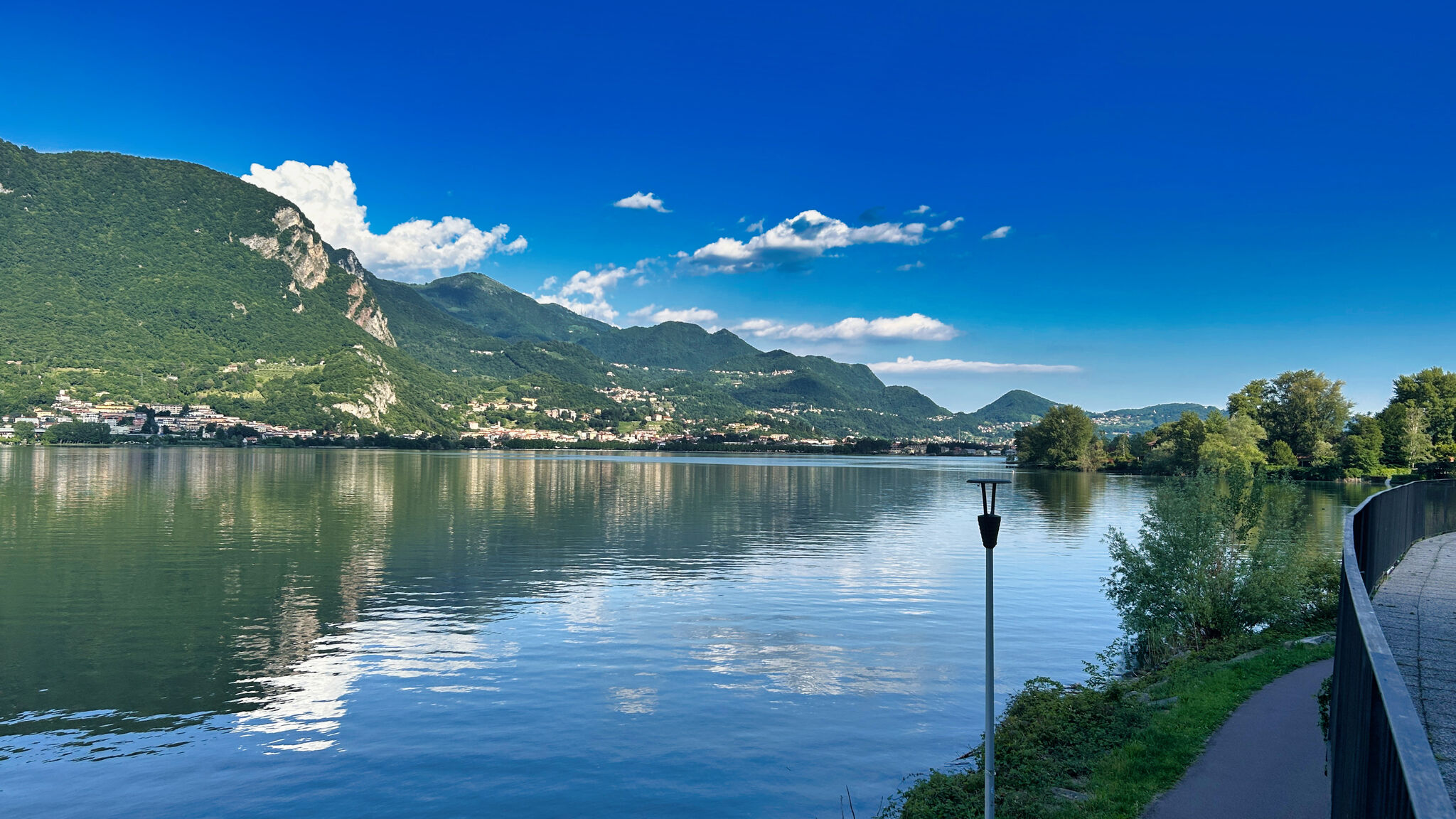 Italianway Garlate Il Giardino sul Lago – Pool Residence