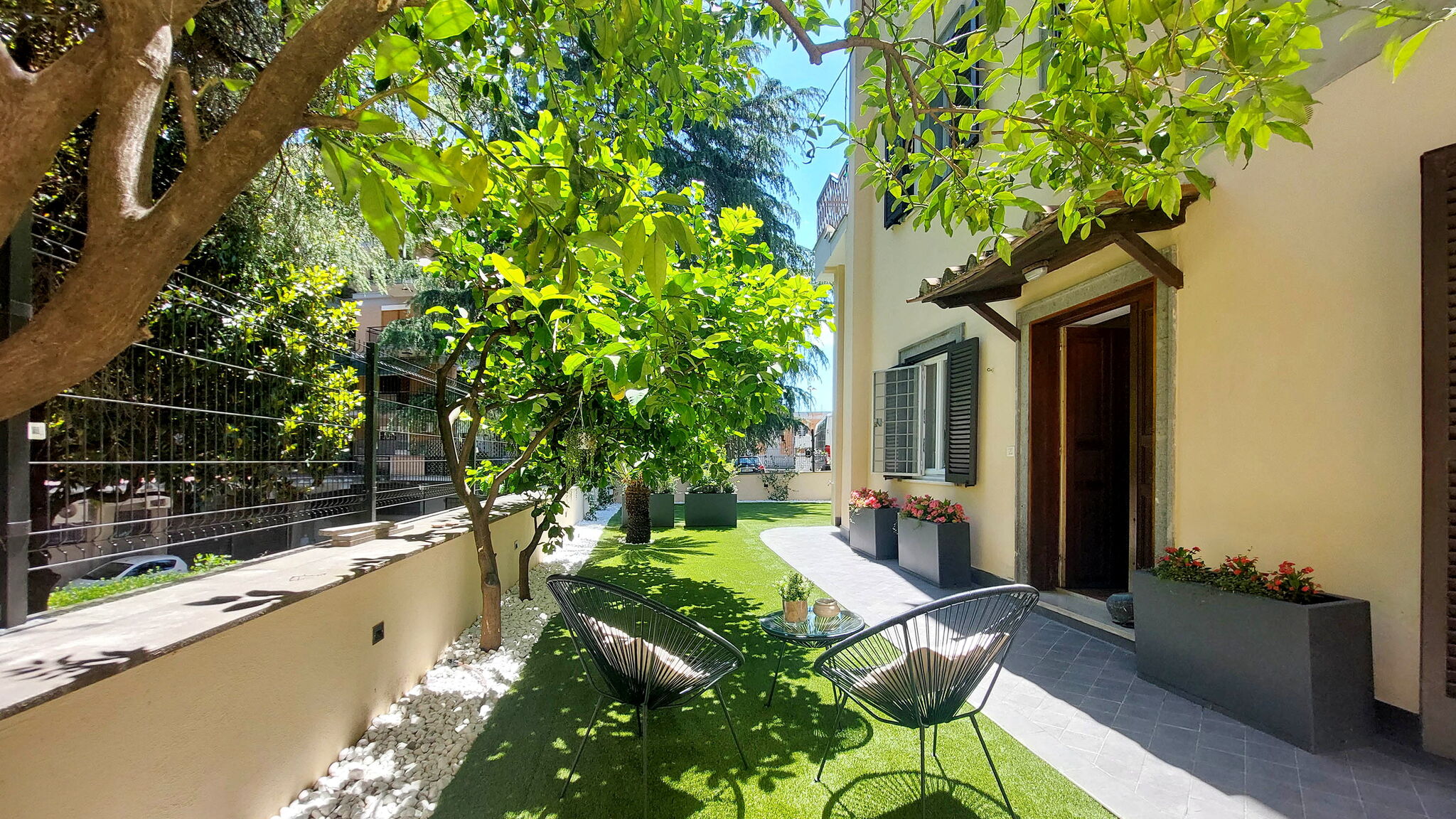 Italianway Roma Maison Gabri - Hidden Garden by Domus&Dimore