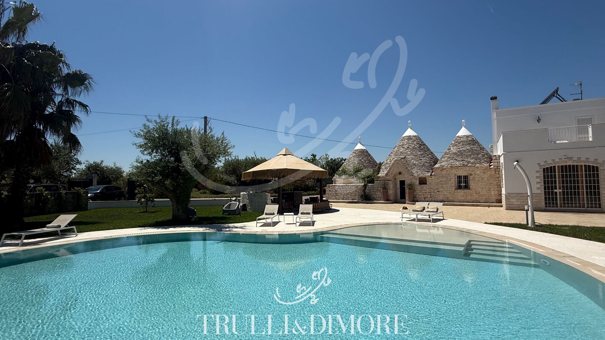 Italianway Monopoli TD Trulli Bruco Large Pool for Family Fun