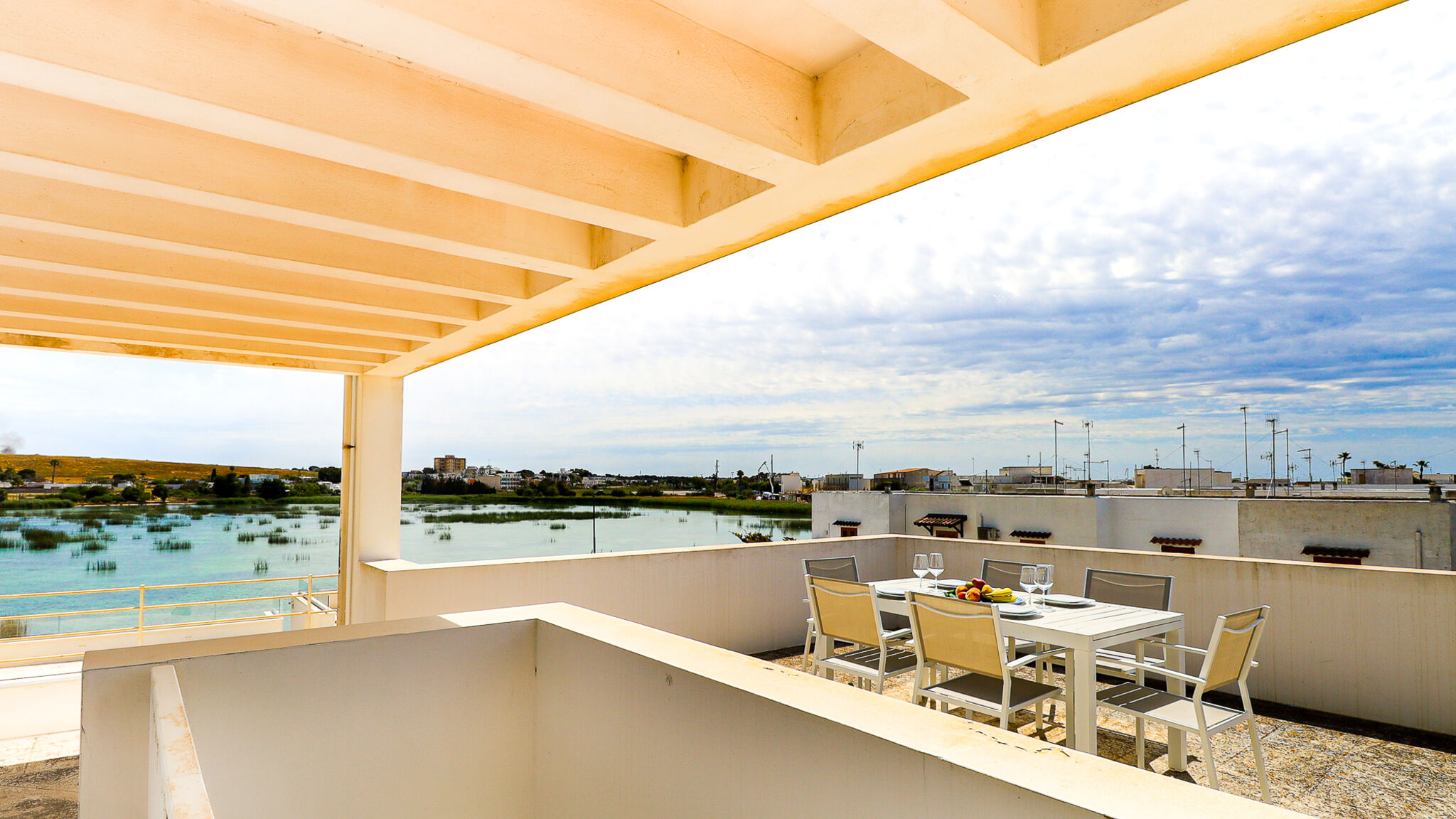 Italianway Porto Cesareo Terrazza sul Lago by Casa di Marco