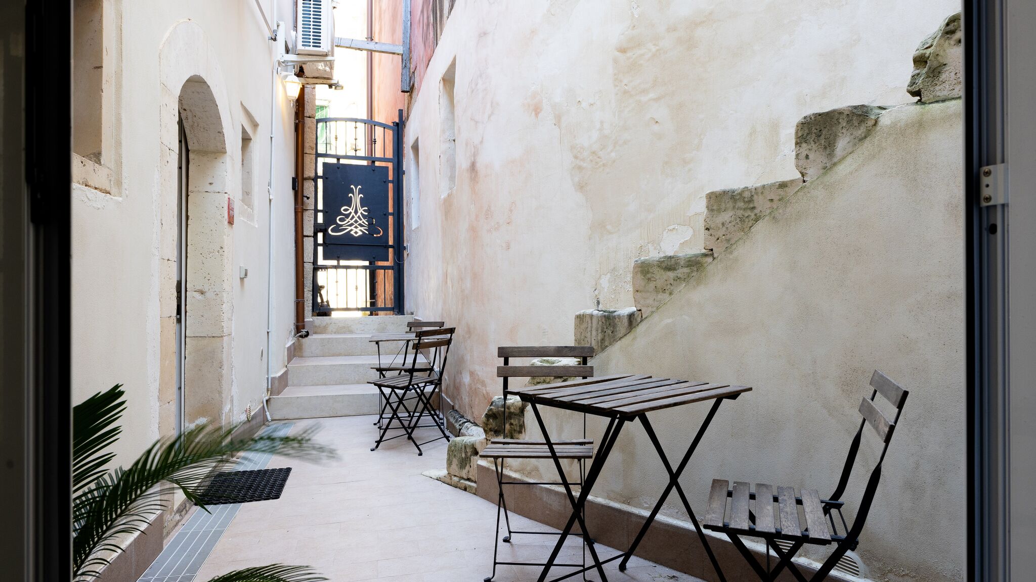 Italianway Siracusa LE CORTI by OrtigiaApartments