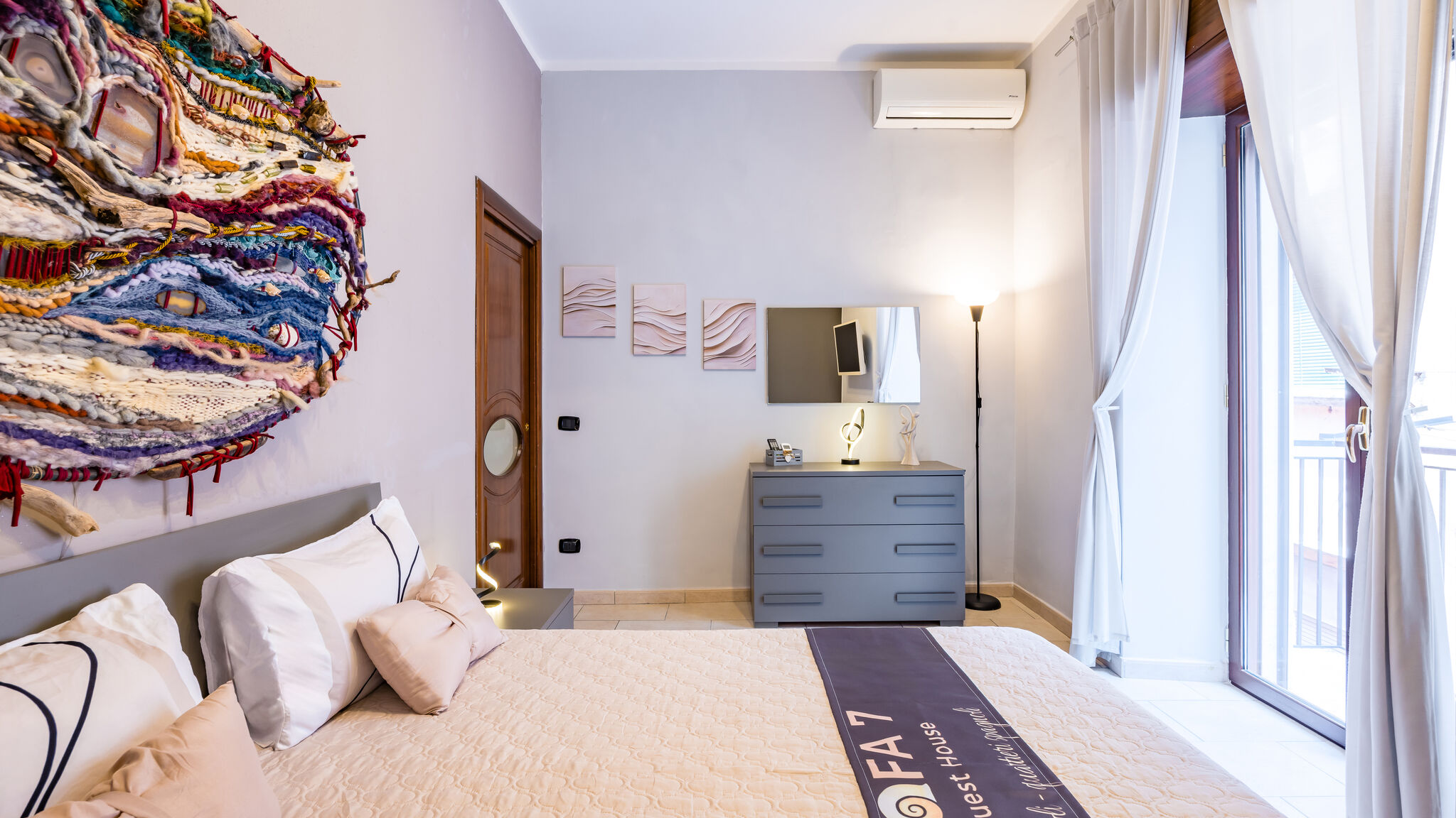 Italianway Napoli Tofa 7 Guesthouse
